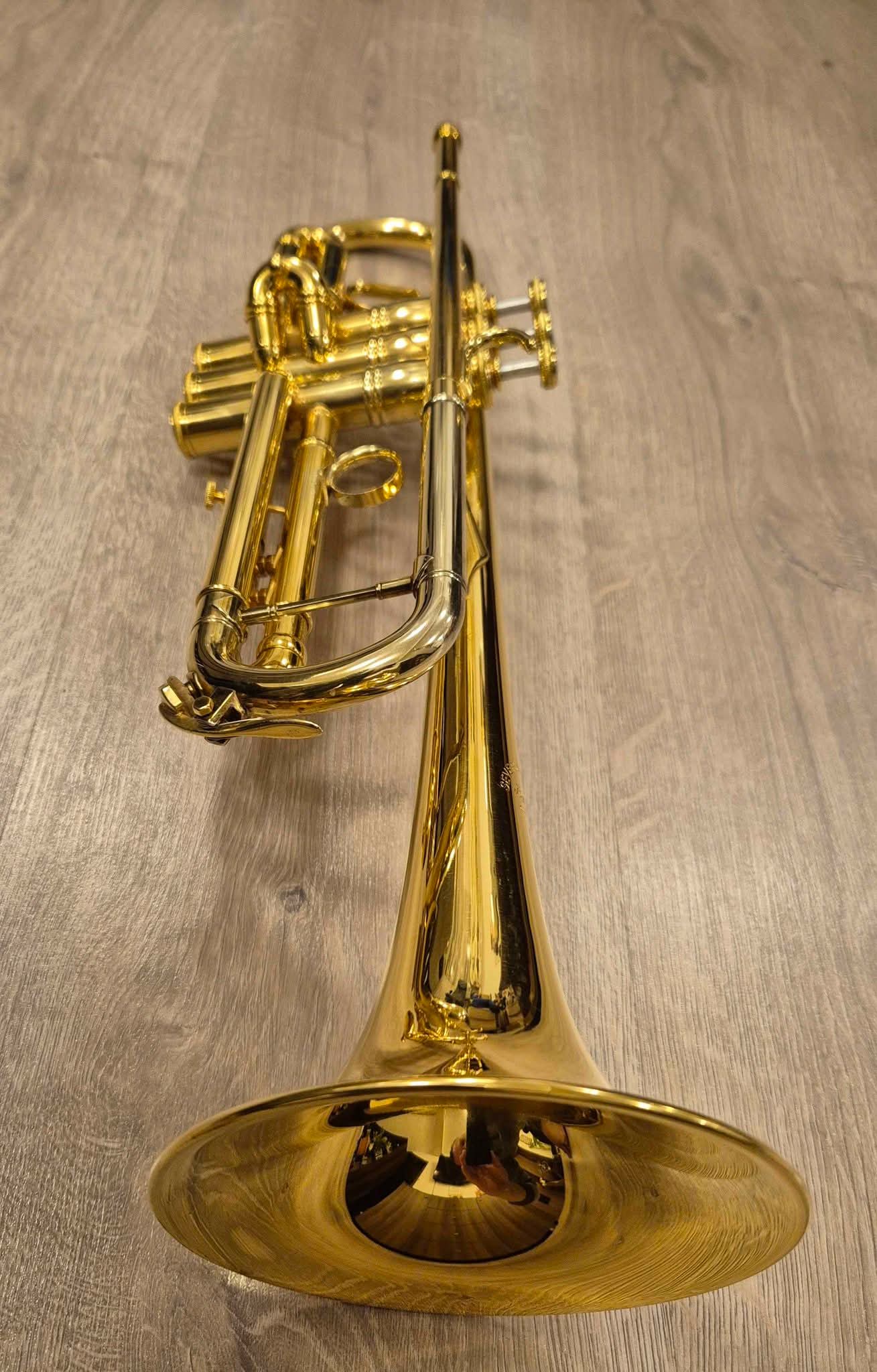 For sale Bel Canto trumpet model 59 L. Gold brass. Made in USA