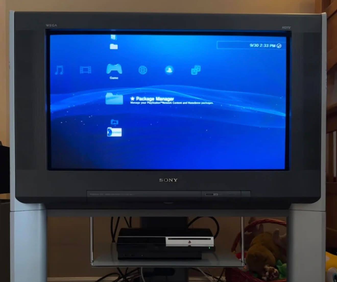 Sony KD-34XBR969 TV for sale in Northern Illinois