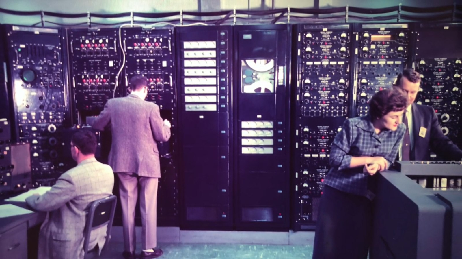 The Reeves Electronic Analog Computer Hazard Earle Reeves, Jr 