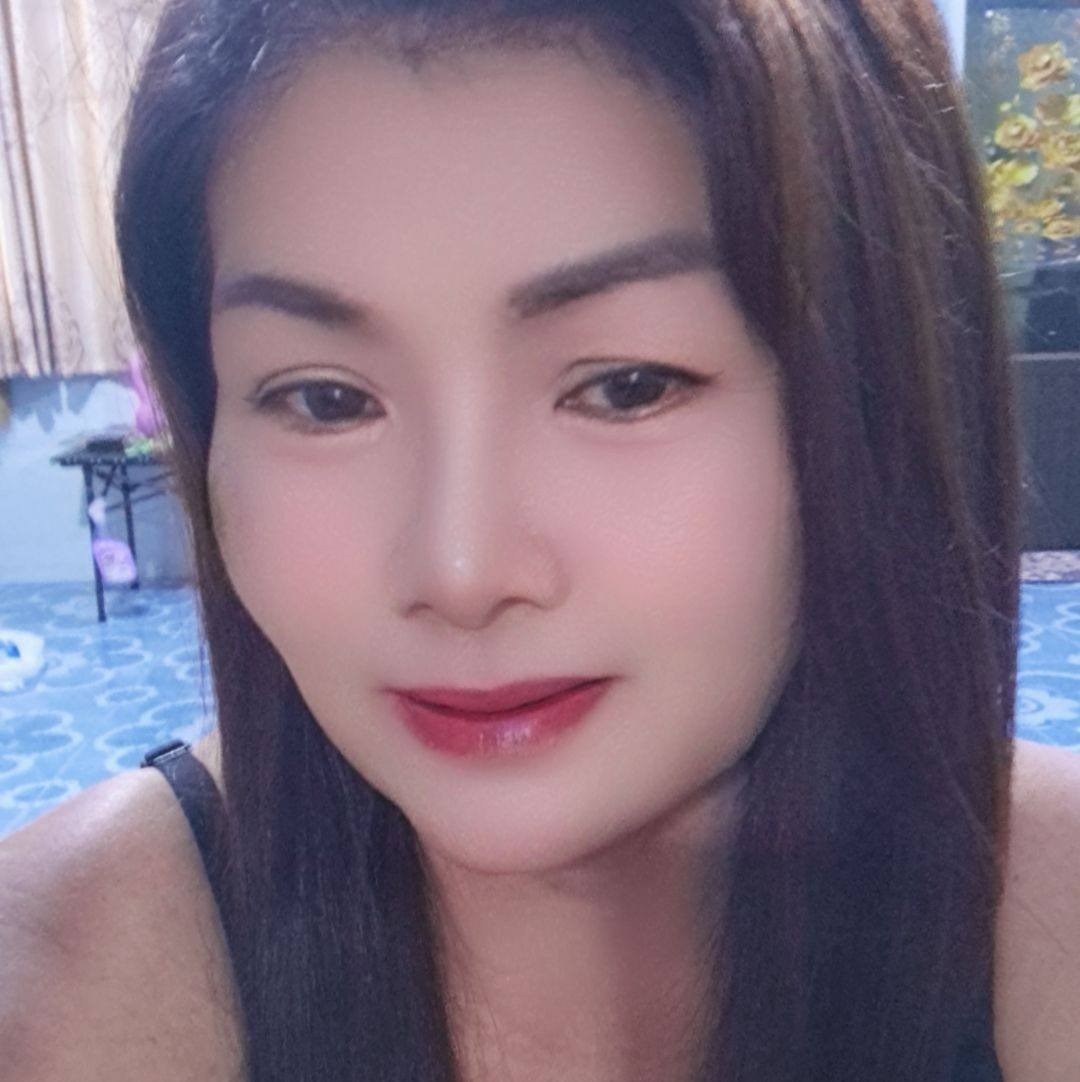 Parnee Mam Kombor | Facebook