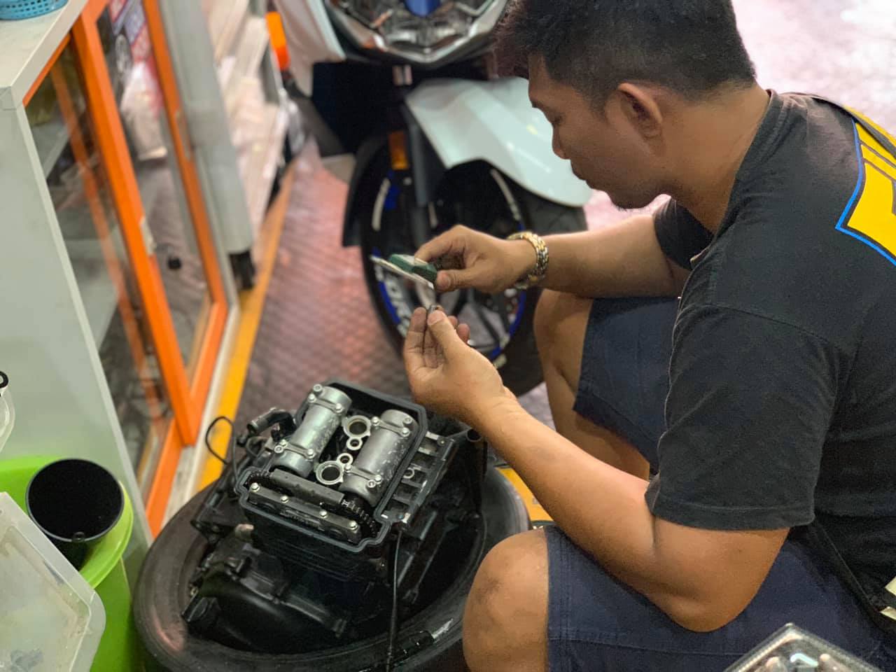 Finracingbike - ช่วงบ่ายนี้ติดตั้งชุด Kit สำหรับ Yamaha... | Facebook