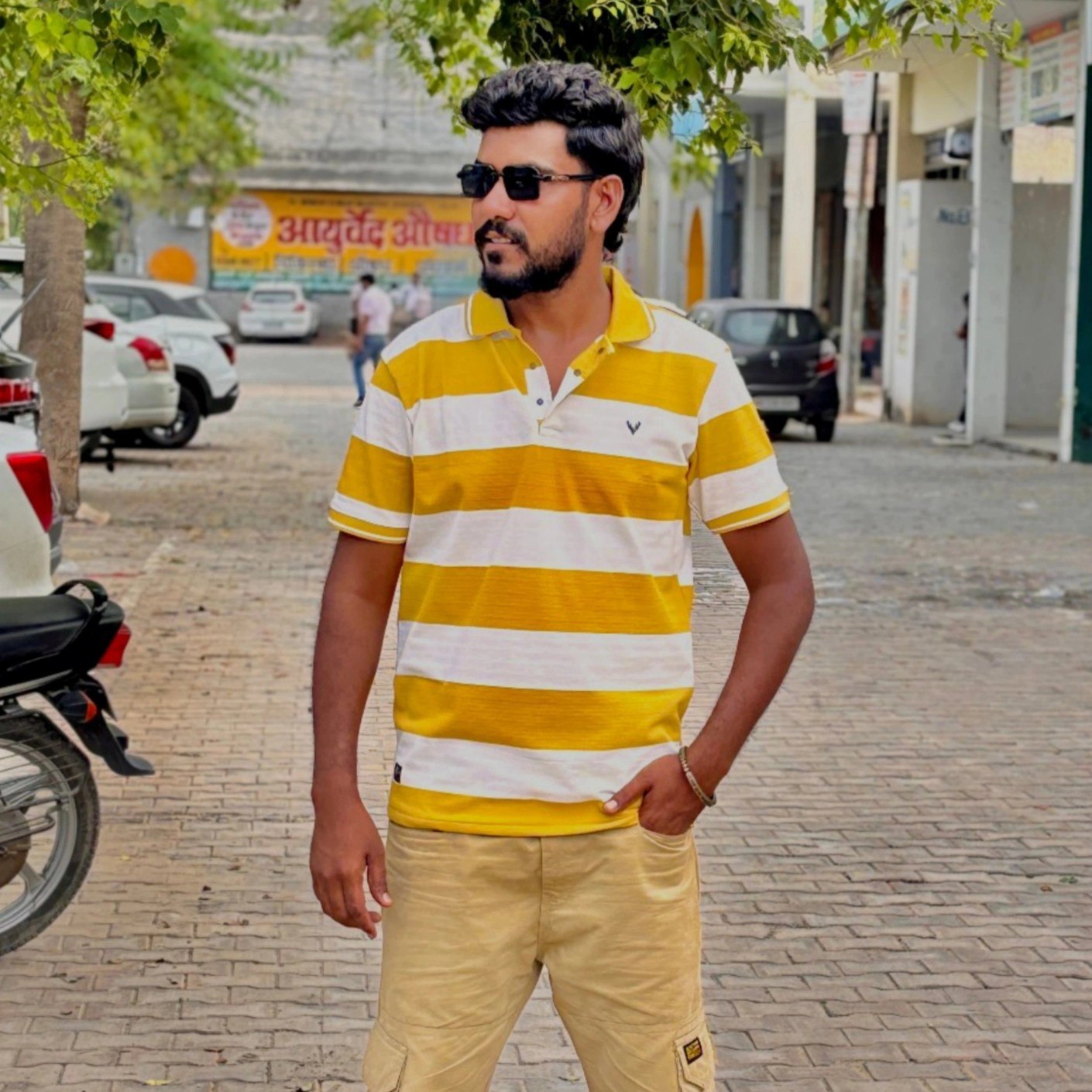 Raj Mor