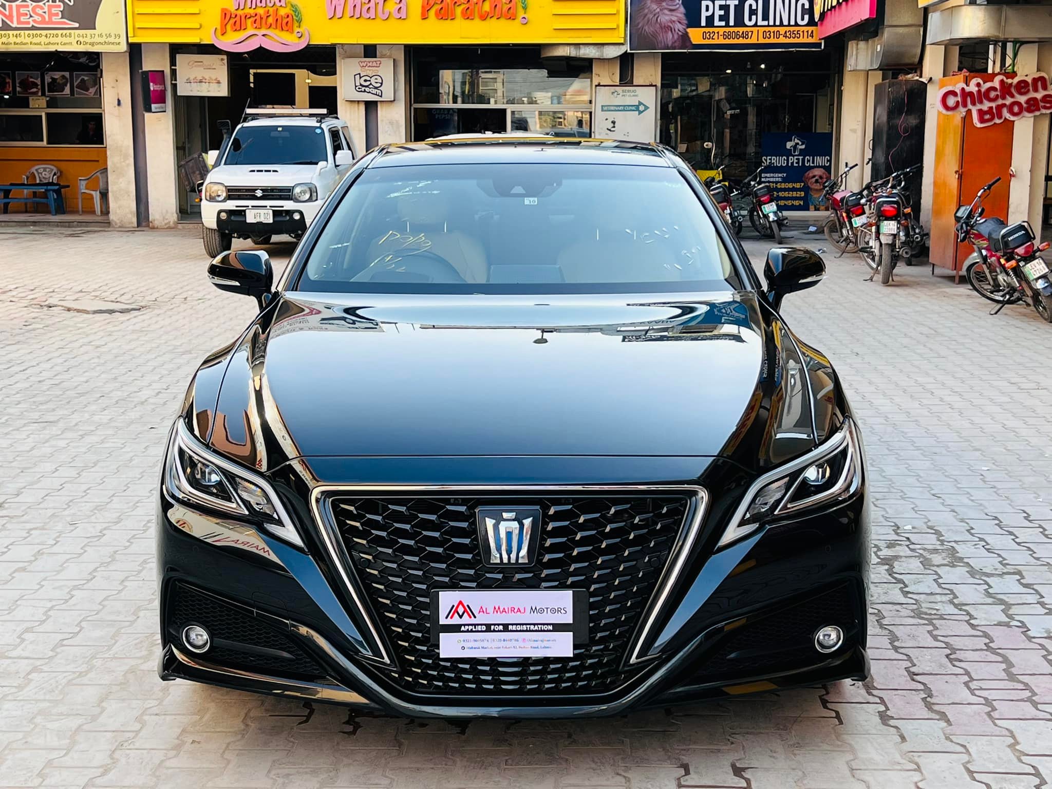 Toyota Crown RC Hybrid 2018 Model:... - Al Mairaj Motors