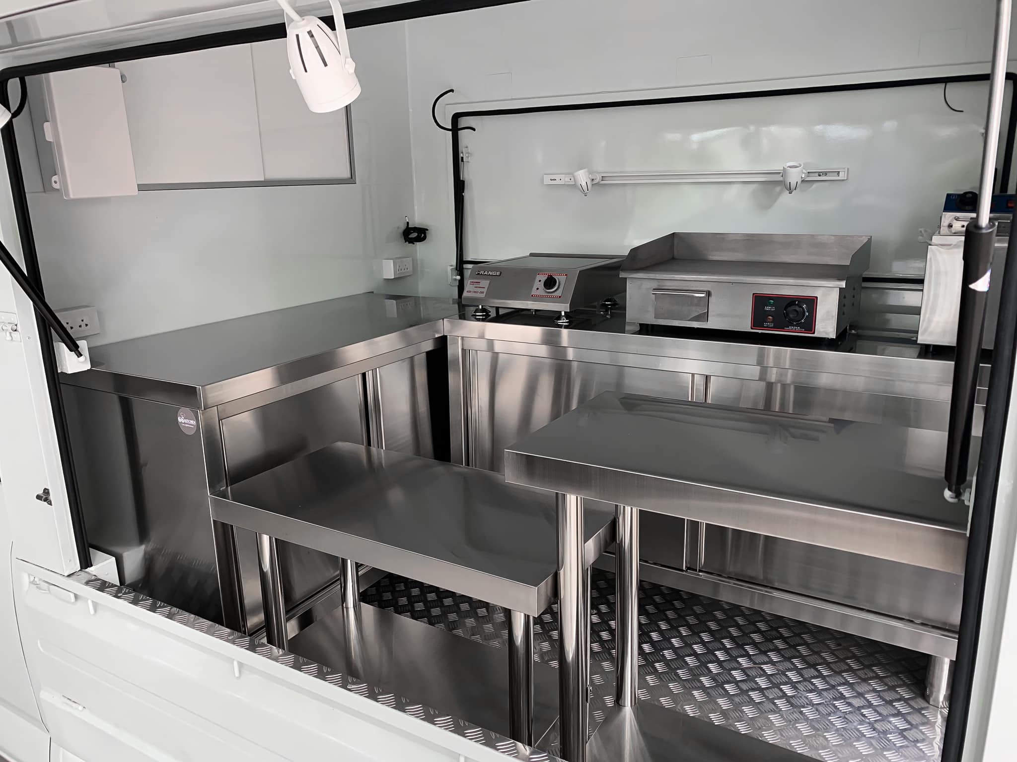 66 Kitchen - Food Truck Arno’s Butcher & Eatery🥩...