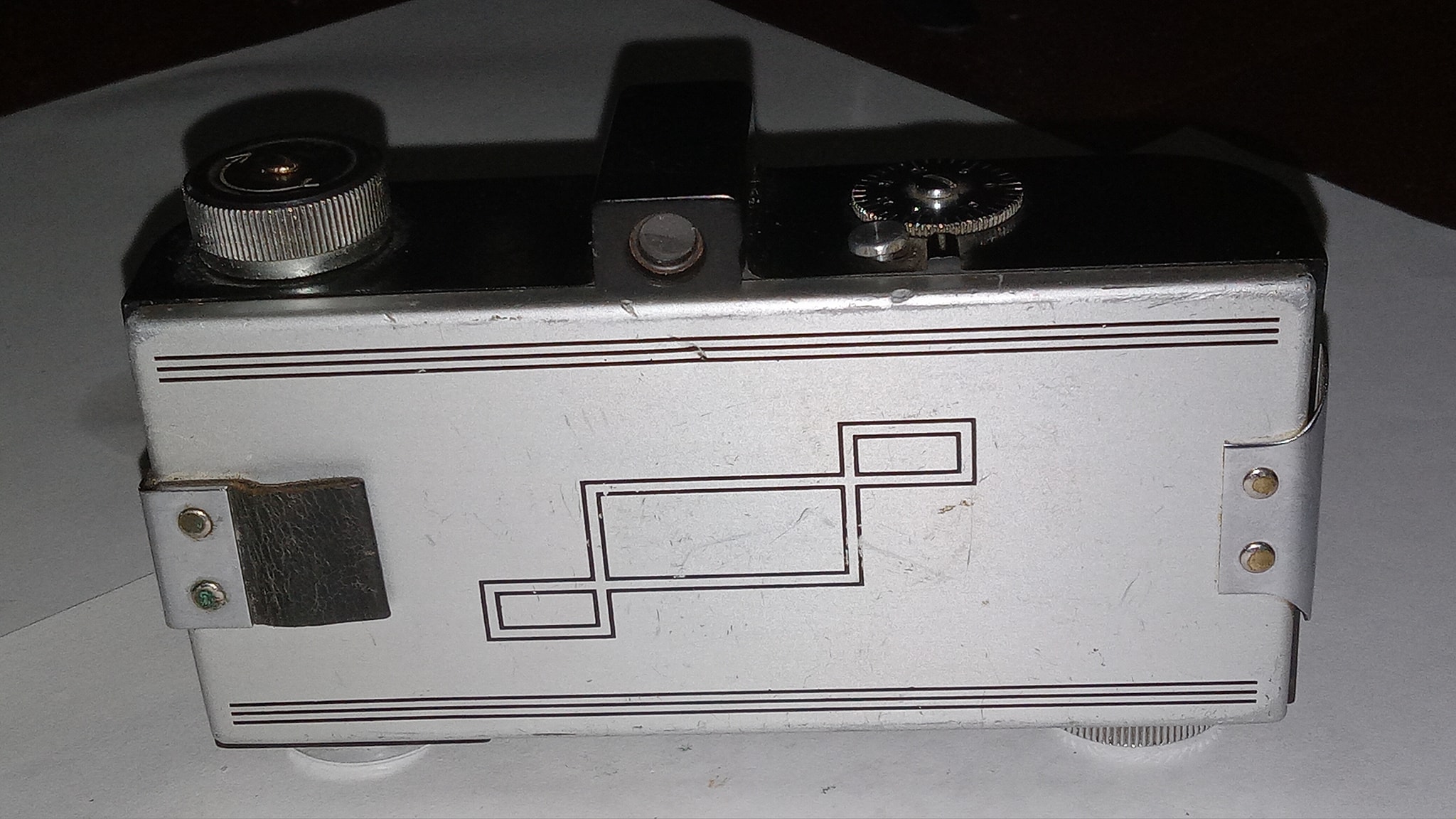 Argus A2F camera's Art Deco design