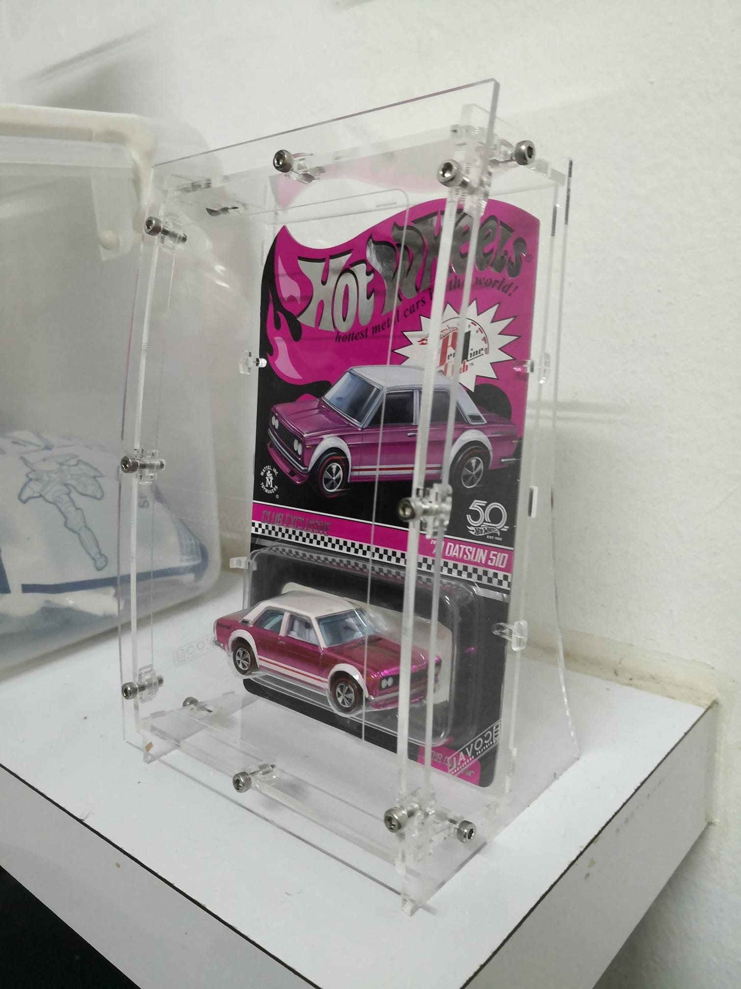 Just finished. Twin turbo Datsun 510 in candy pink, spectraflame