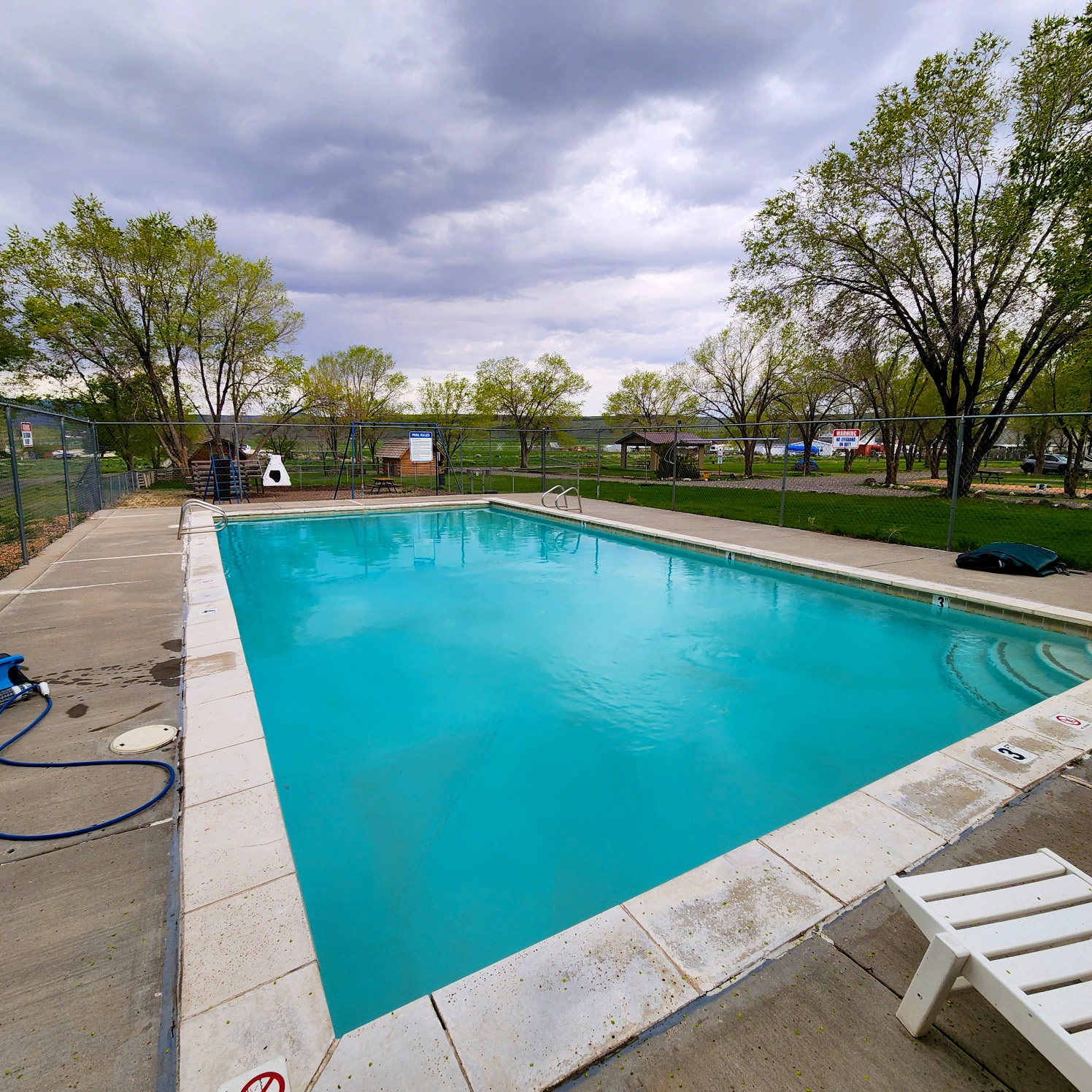 ☀️Take a break from the summer... - Dixie Forest RV Resort