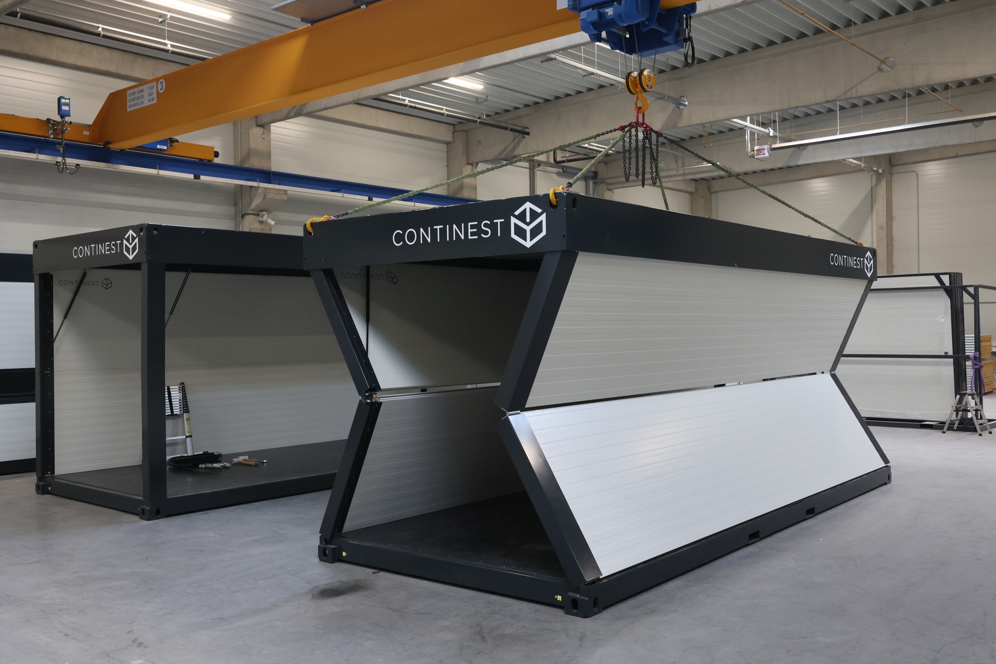 Continest USA - Our CN20 modular, foldable container units...