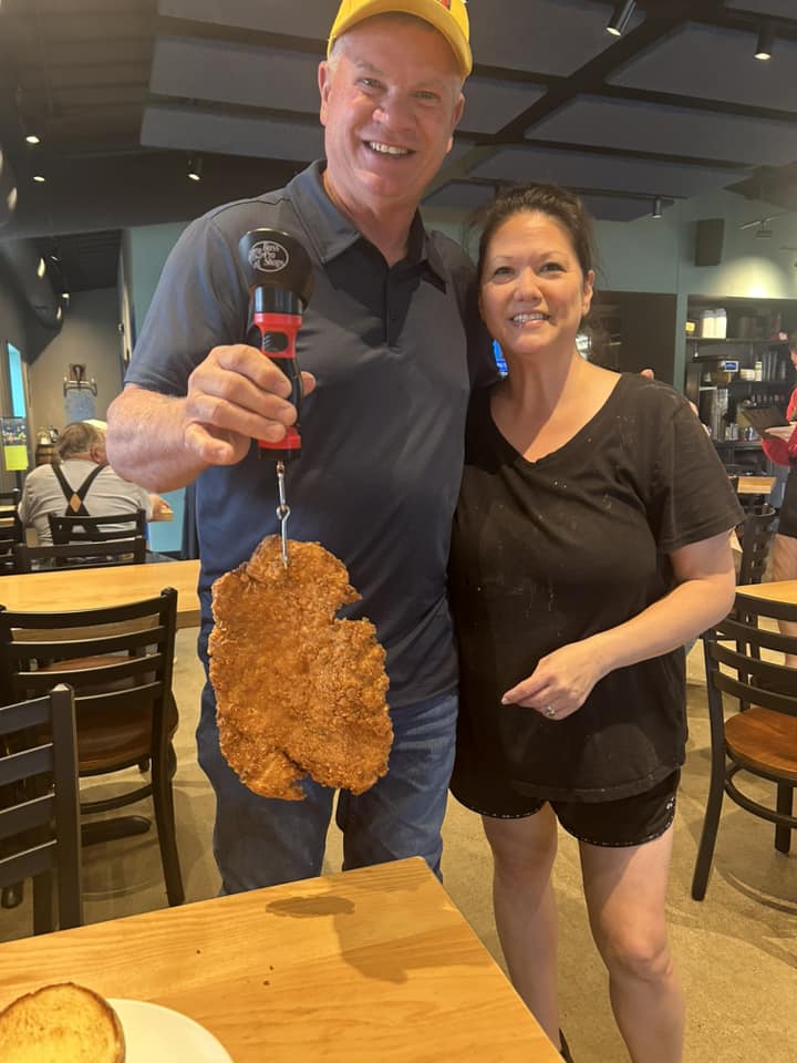 Handle Bar Restaurant tenderloin review in Dallas Center, Iowa