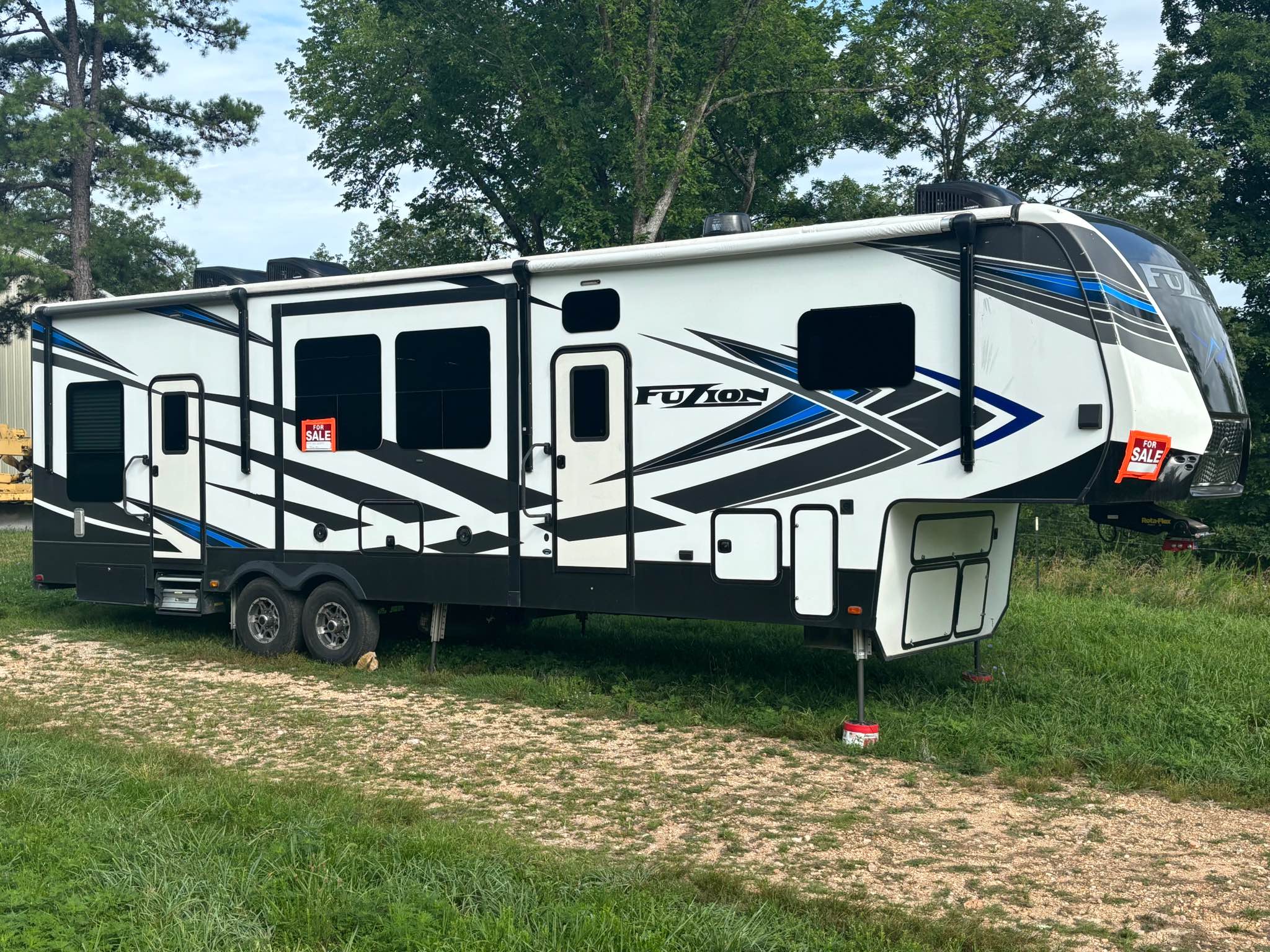 2020 Keystone Fuzion - RVs & Campers - Eureka Springs, Arkansas ...