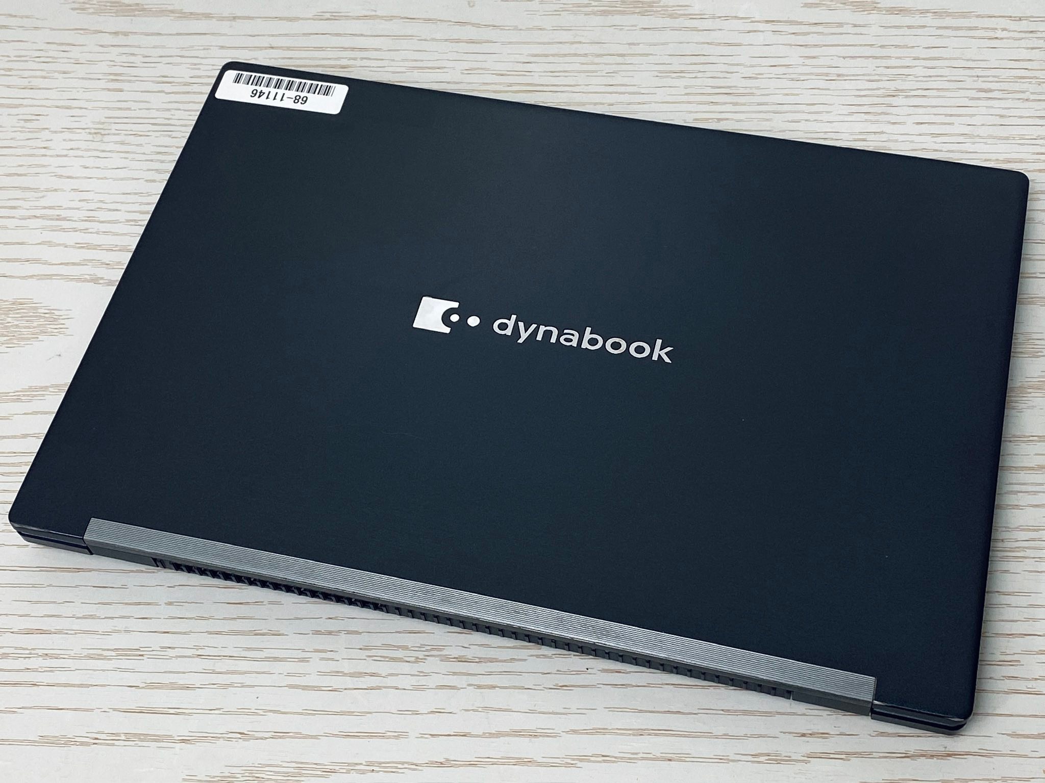 Toshiba Dynabook G83HS - Mẫu laptop cao cấp siêu nhẹ