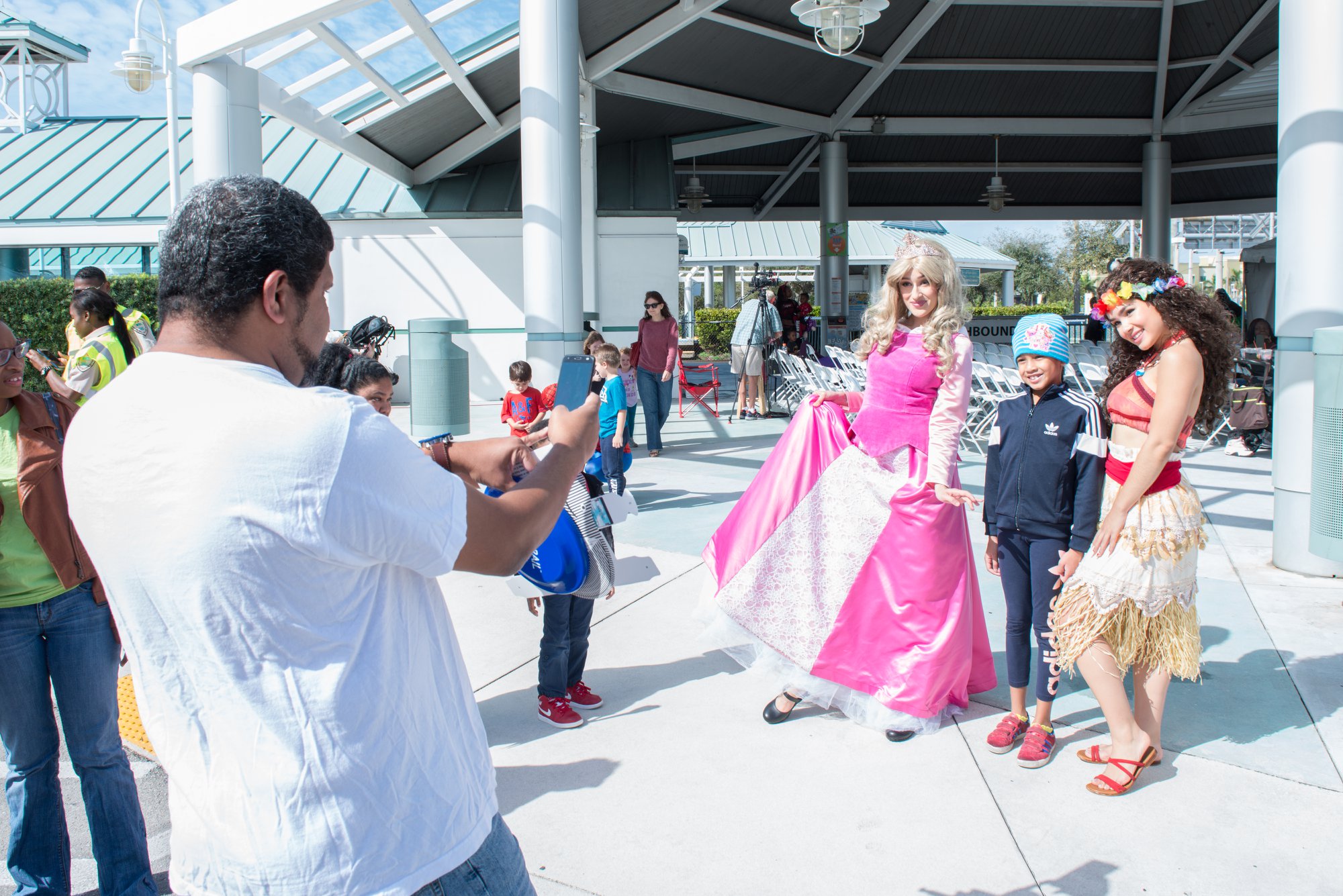 Tri-Rail - Kids can meet Conductor George Green and their... | Facebook