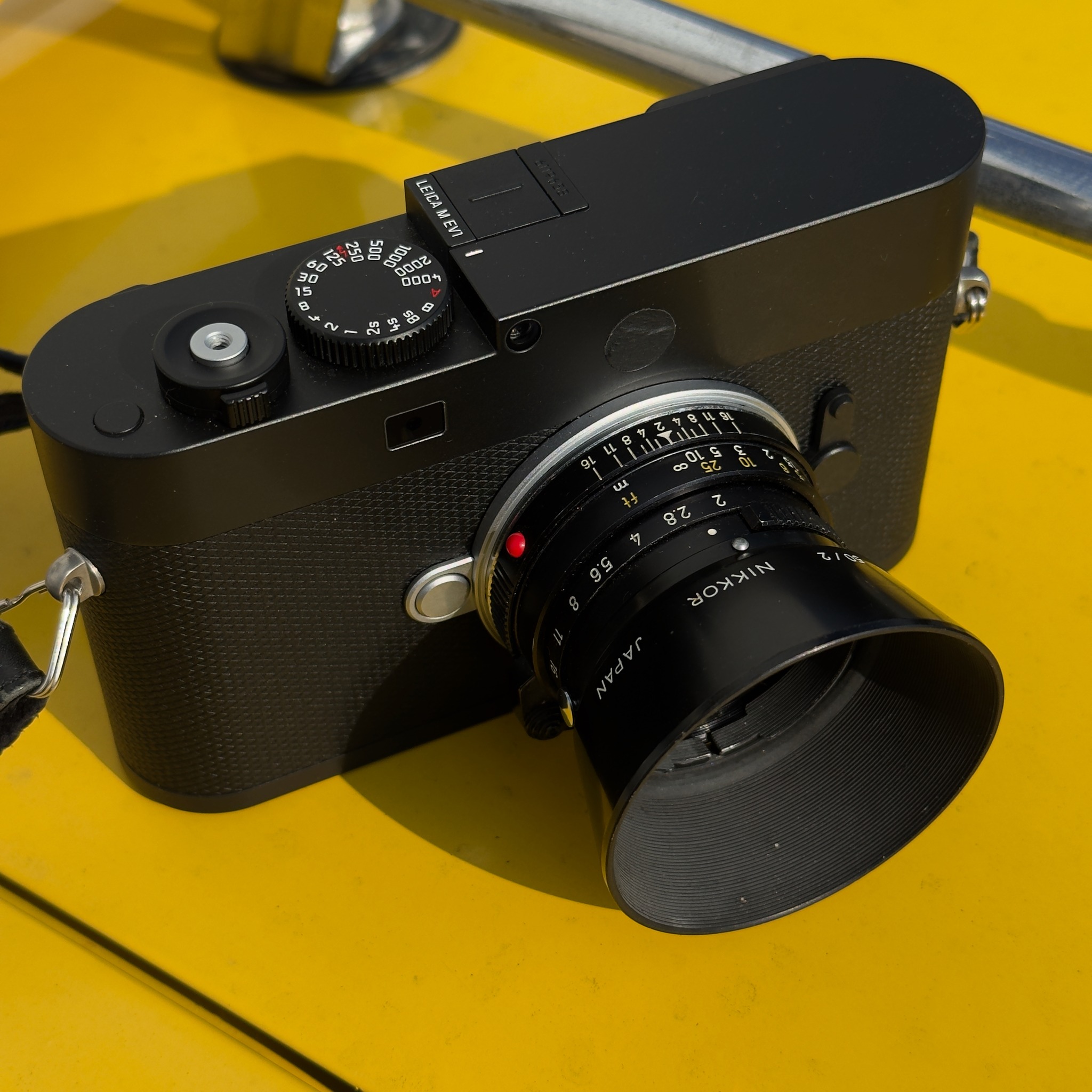 Minolta summicron-c 40/2 lens details