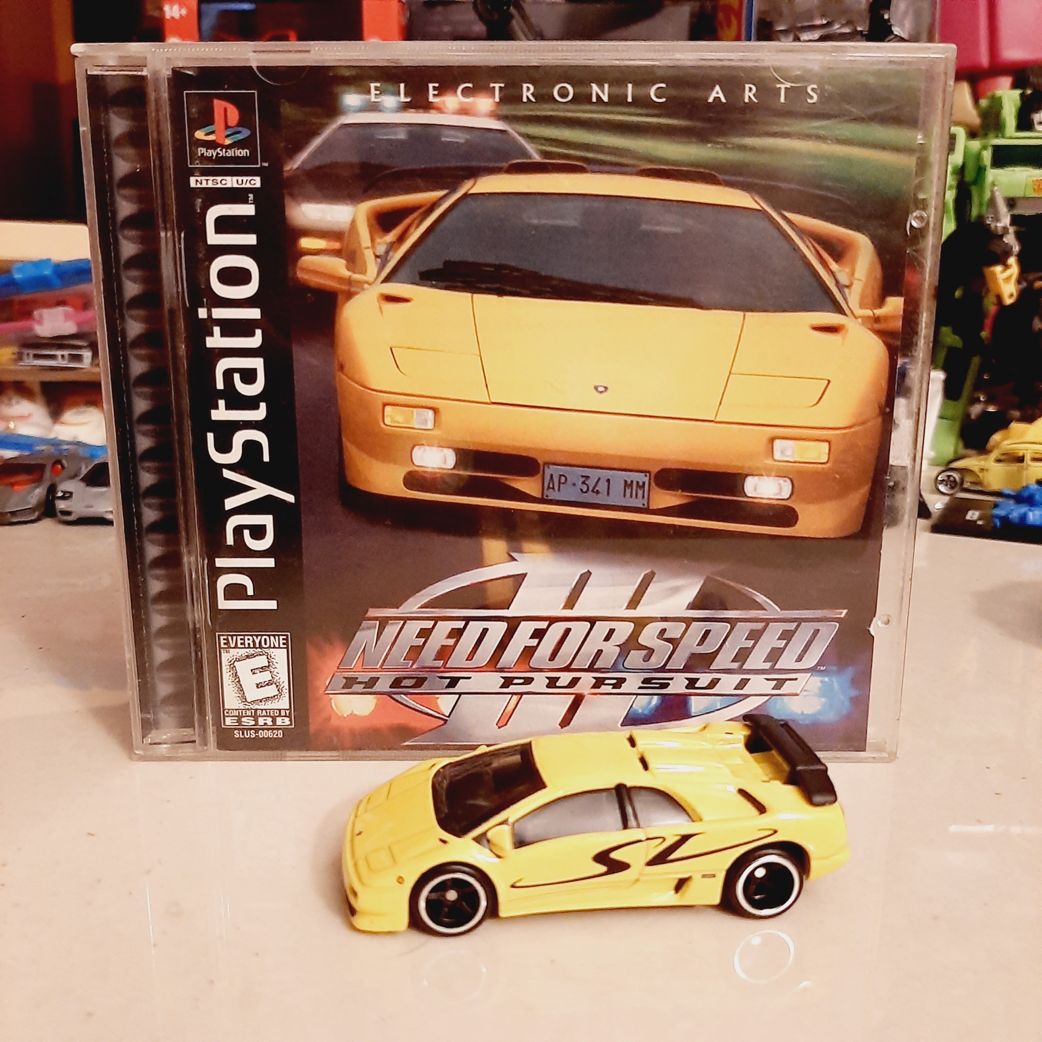 Hot Wheels 1995 Lamborghini Diablo SV - 26th Annual Collectors