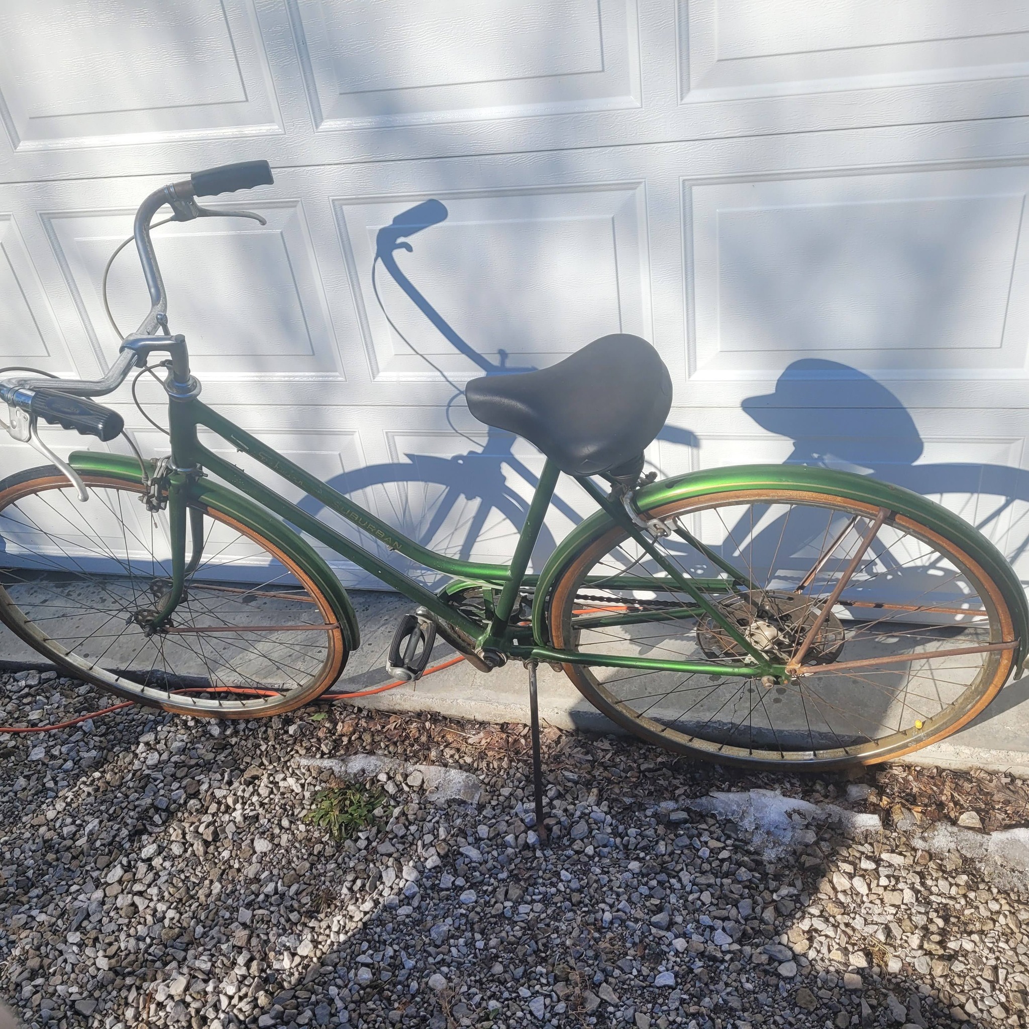 restoring vintage schwinn bicycle How to Restore Your Collector (Bicycle Books): William Love, William Love: 9780615282435 Books Restoring vintage Schwinn bicycles