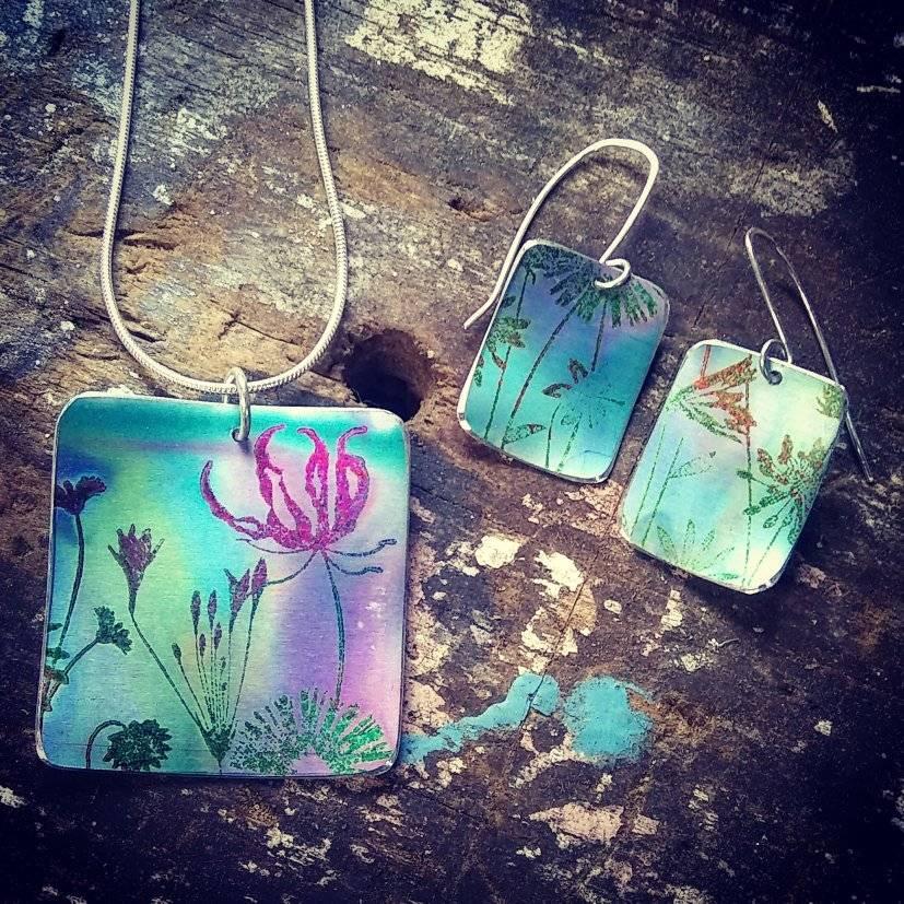 The Gallery - Wildflower prints, meadow scenes and...