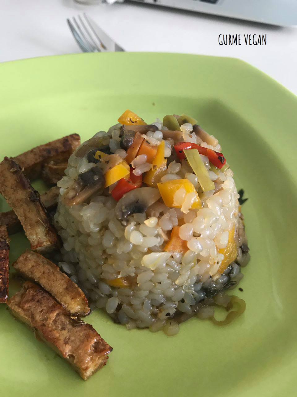 Gurme Vegan - Rice shape made from Konjac flour. What is Konjac? It's ...