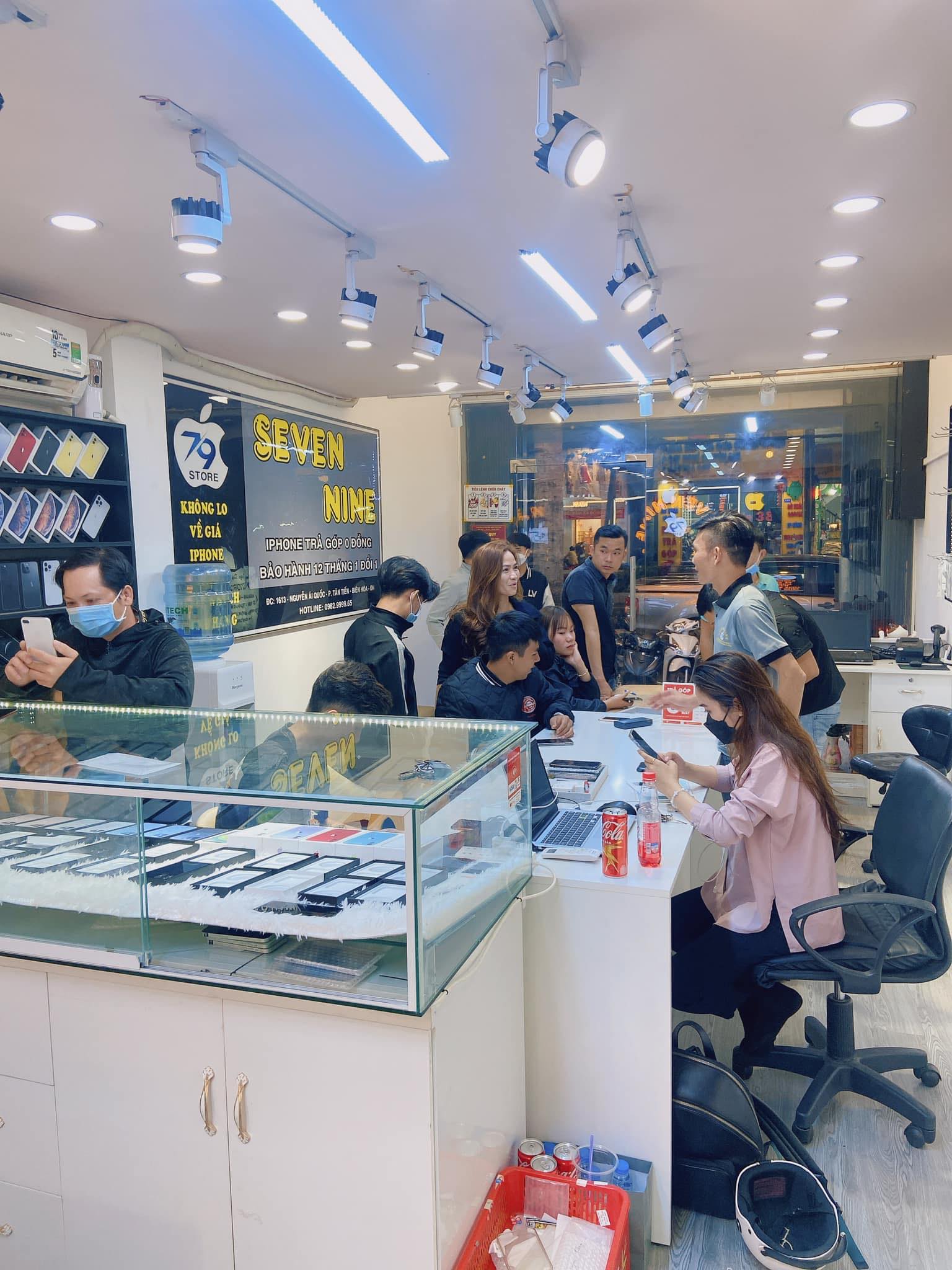 79... - 79 mobile chuyên bảo hành pin và màn hình điện thoại