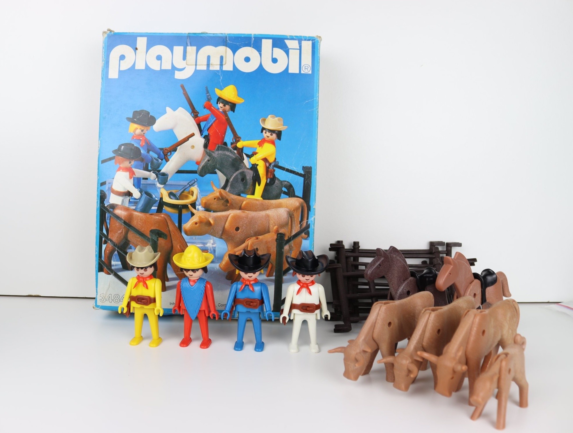 プレイモービル ビンテージ3468番 ロケバス 80年代 Playmobil 3468-esp - Television International van 1984 The set