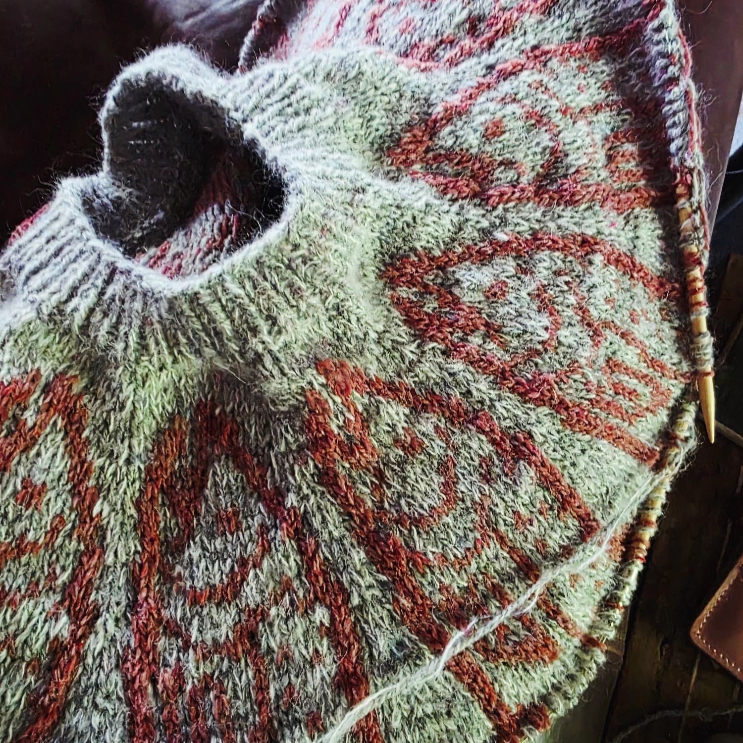 King salmon knitting project with Brooklyn Tweed Loft