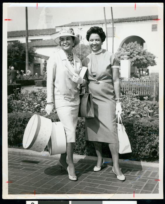 how did black people dress in the 50s African american woman 1950s style outfit breastfeedbmd BCBGMAXAZRIA Black Maxi Dresses Size:18