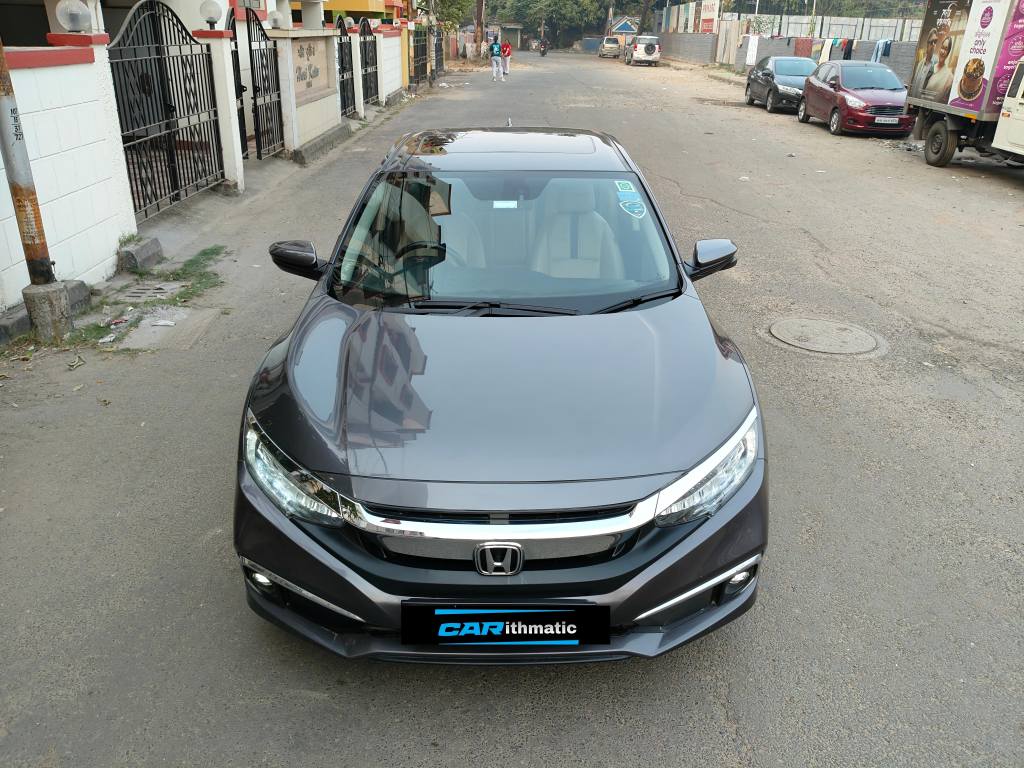 Honda Civic 1.8 ZX CVT** **Year:** 2019 September **Tax Valid