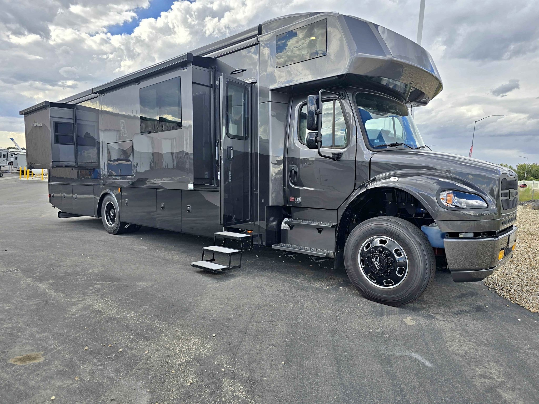 2026 Dynamax Corp Dx3 - RVs & Campers - Boise, Idaho | Facebook ...