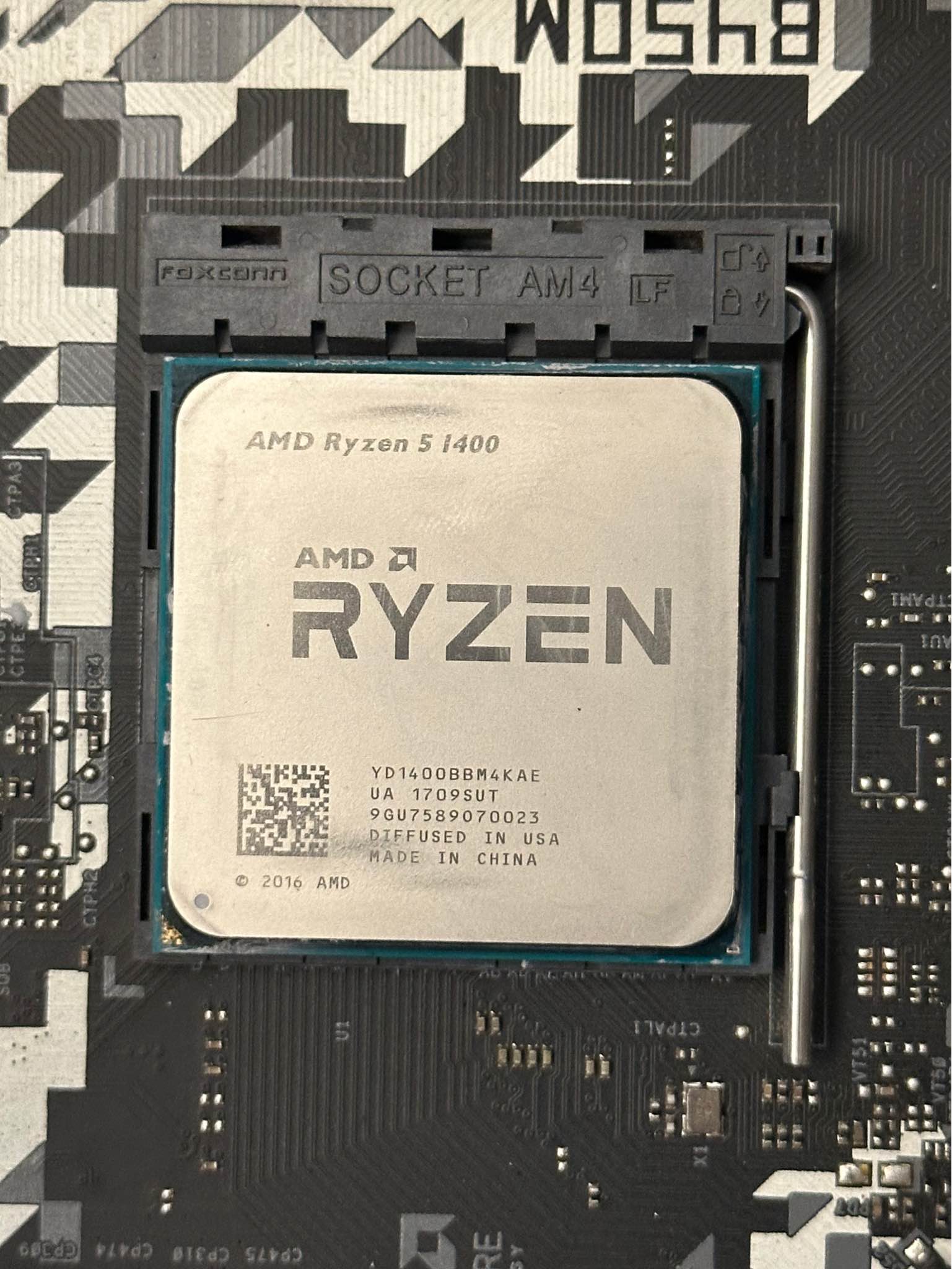 KOMPUTER BEKAS | AMD Ryzen 5 Summit Ridge 1400 3.2Ghz Up To 3.4Ghz ...