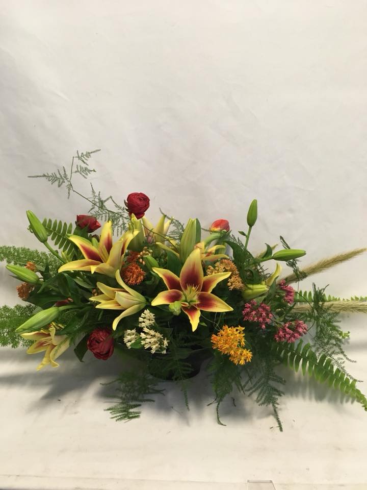 Off Whyte Floral Studio