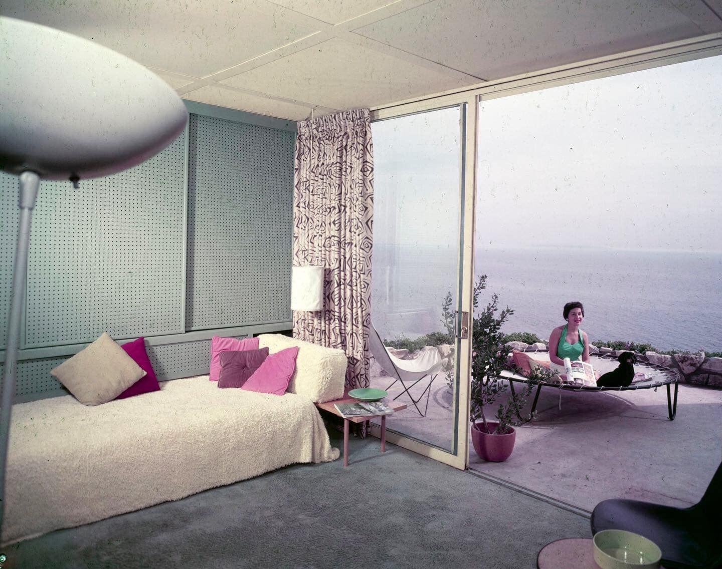 Forgotten - The Spencer House of Malibu in 1956 Photo by Julius Shulman ...