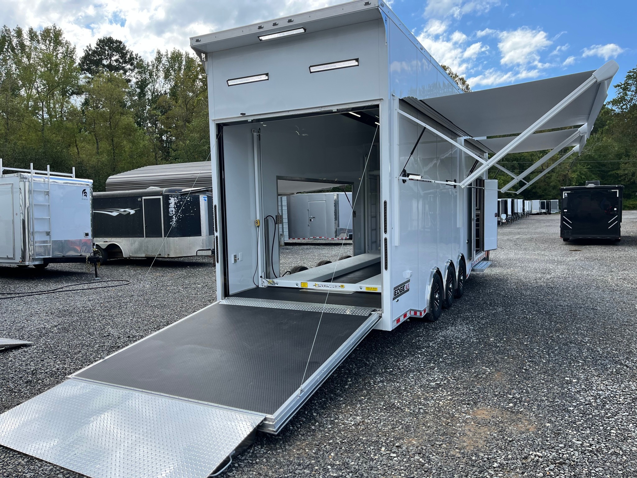 2026 Haulmark 28 EDGE Aluminum Stacker