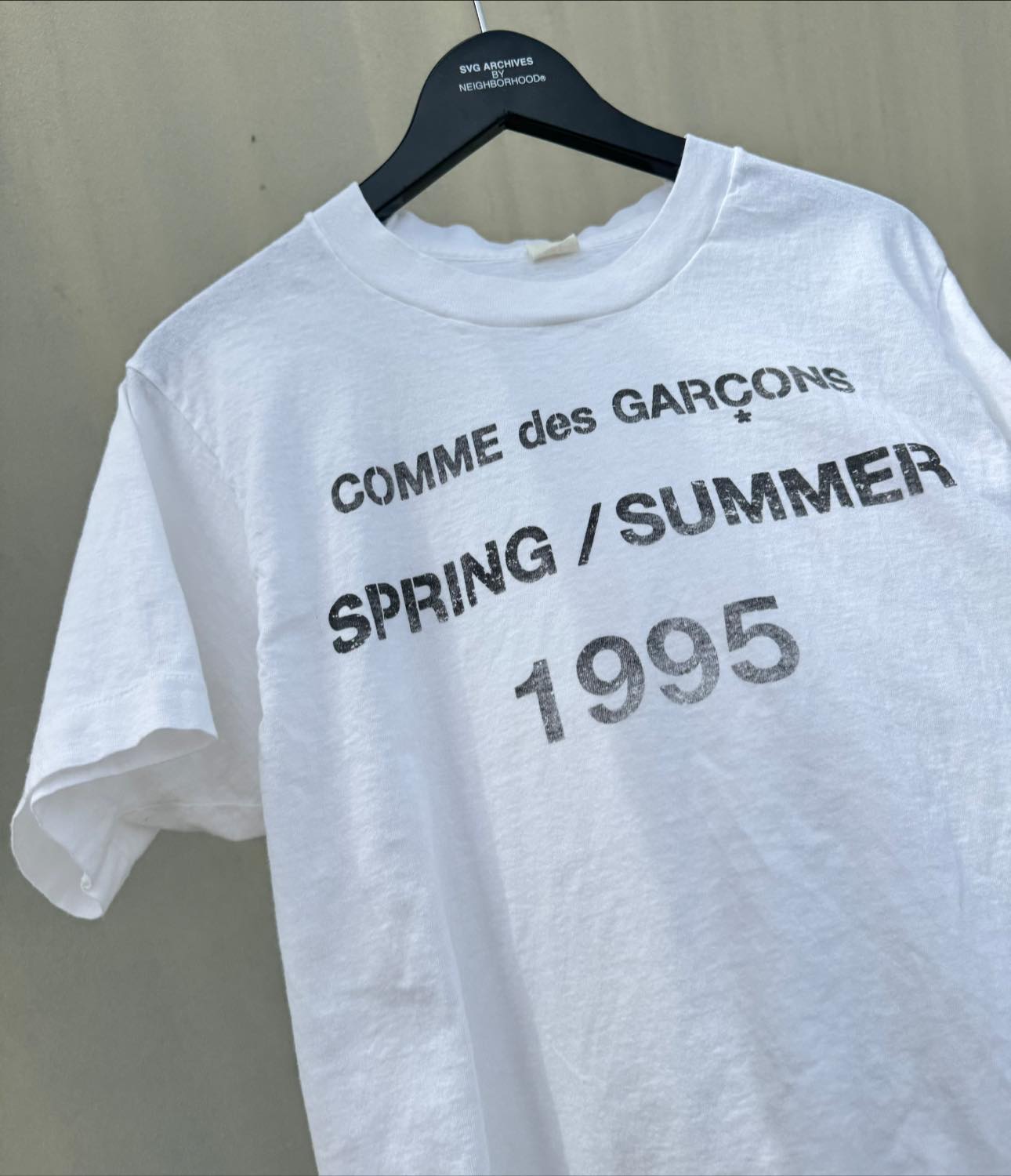 Timeless. Effortless. Always iconic. COMME des GARÇONS été 1986