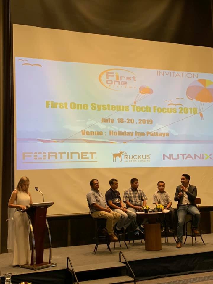 เริ่มแล้วอะ User Experience... - First One Systems Co.,Ltd.