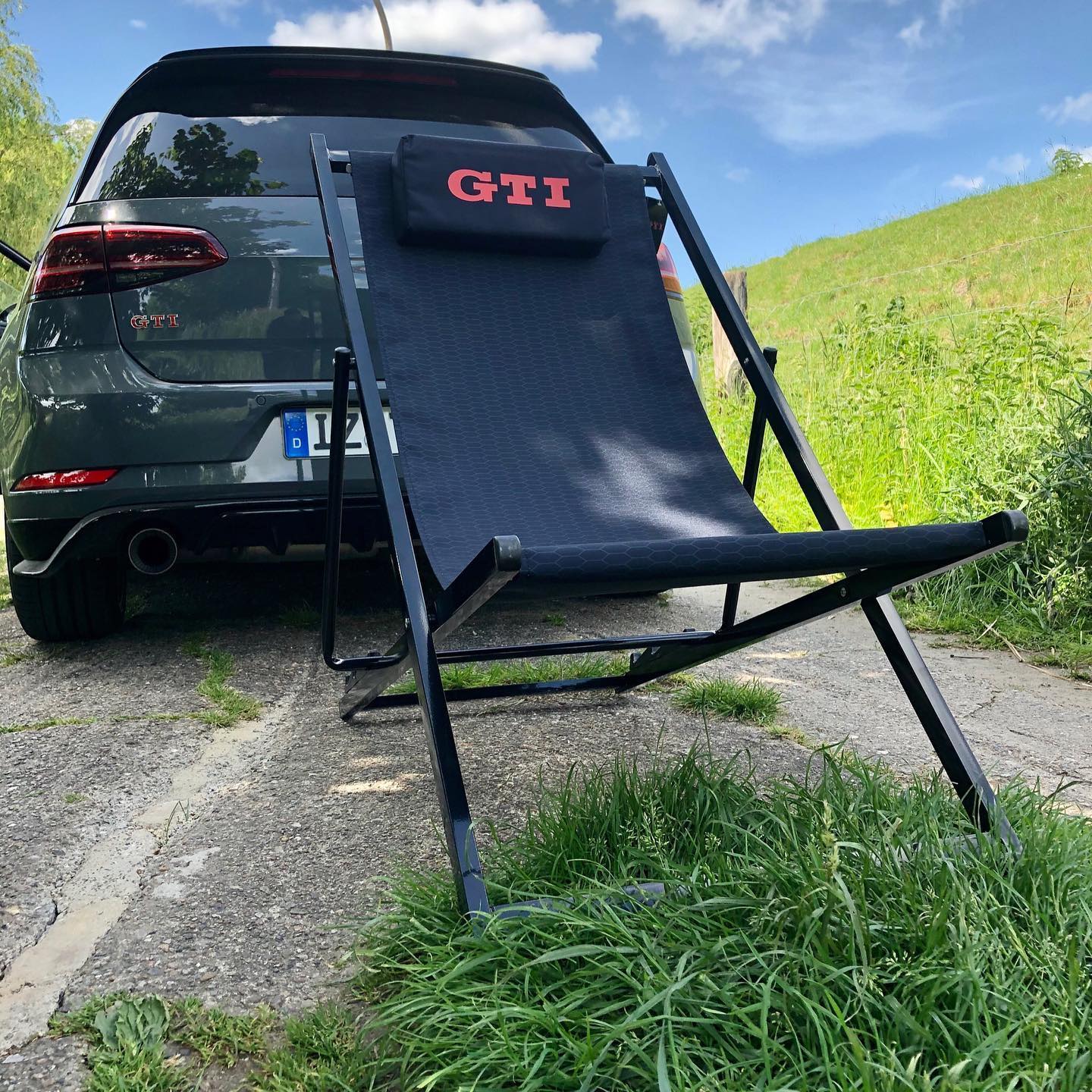 dachzelt skoda kamiq moenga L 3-4 Personen | 2.599 € Color:Power Pink Shimano Deore XT PD-M8220 Ronde eettafels