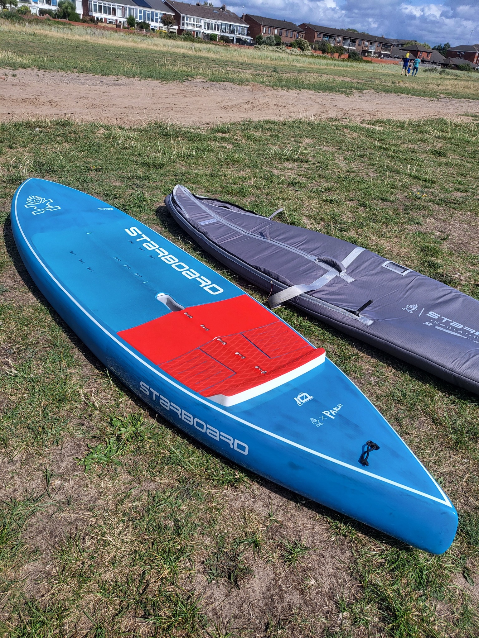 SOLD Selling a like new starboard ace downwind/light wind 120l 7