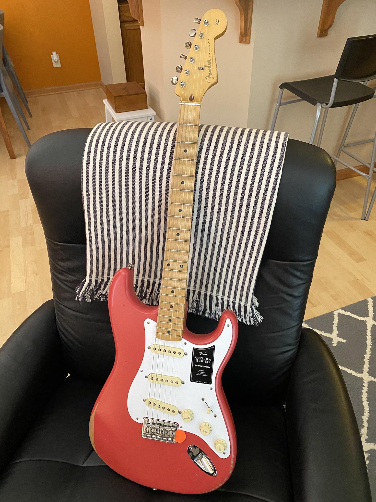 Fender ST62-TX '62 Reissue Stratocaster in Fiesta Red