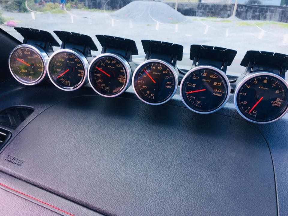 STS ขนส่งด่วน - all new dmax... ติดตั้ง defi 248ST... | Facebook