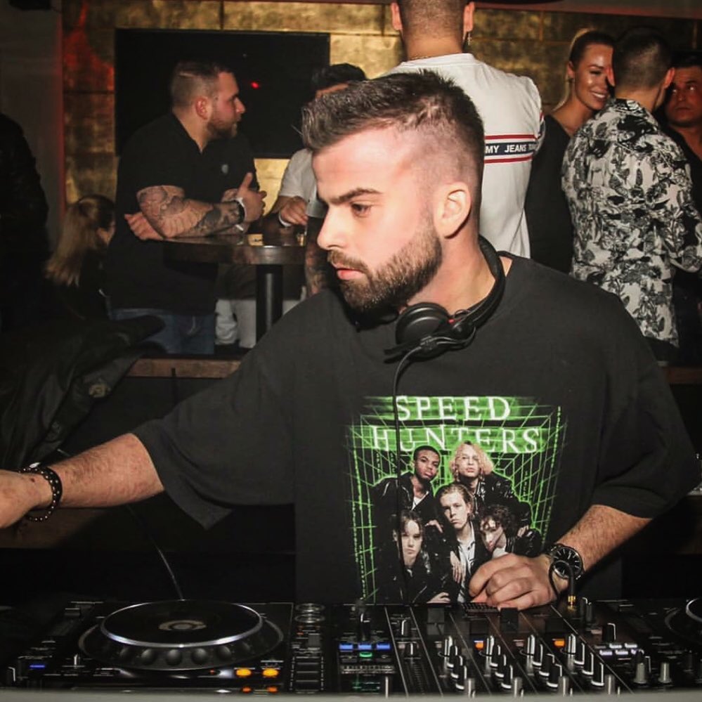 DJ RIZZY