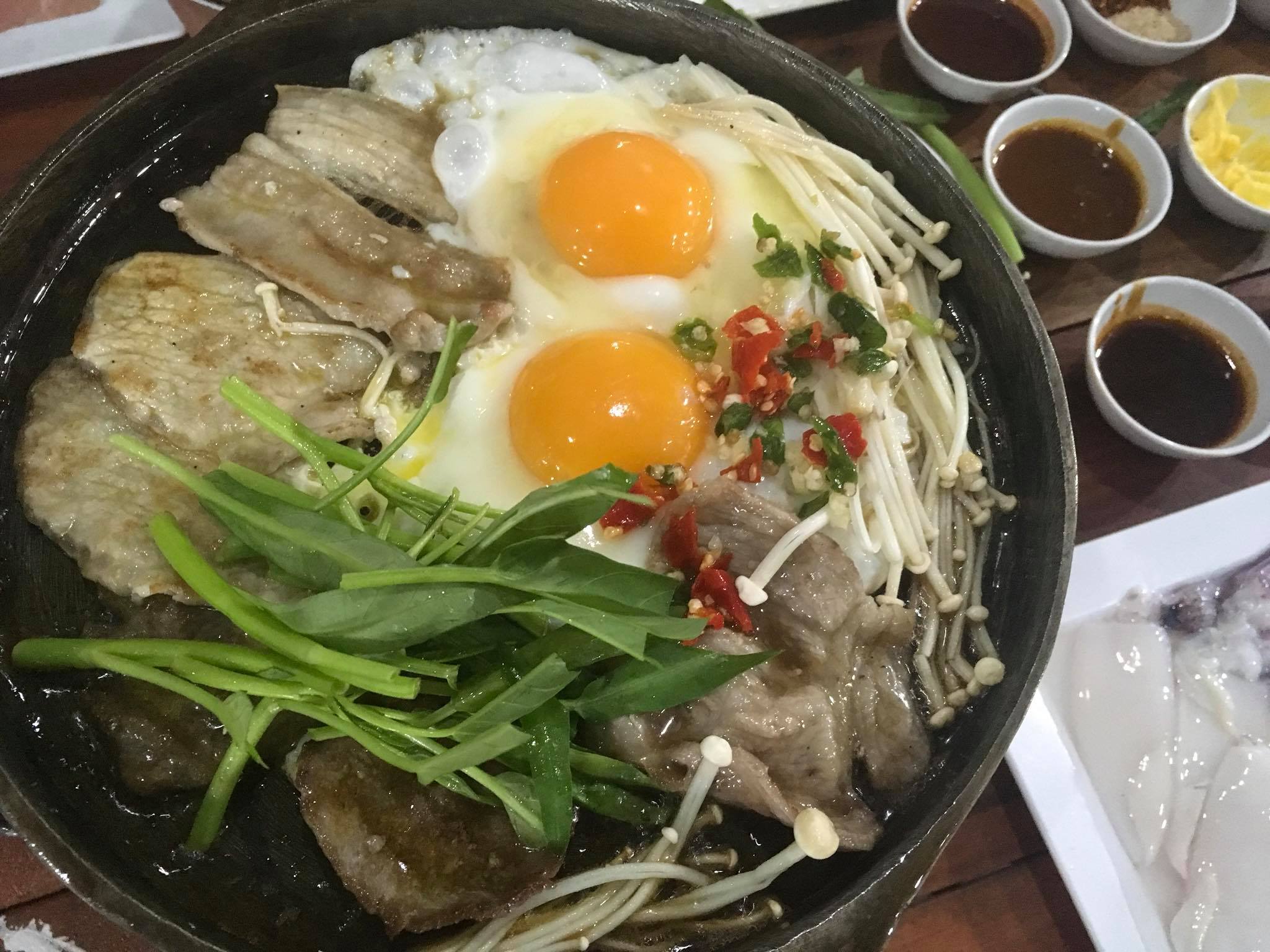 ทำไมต้... - Party กุ้งย่างเนย หมูย่างชีส ชาบูหม้อดิน ประชาชื่น