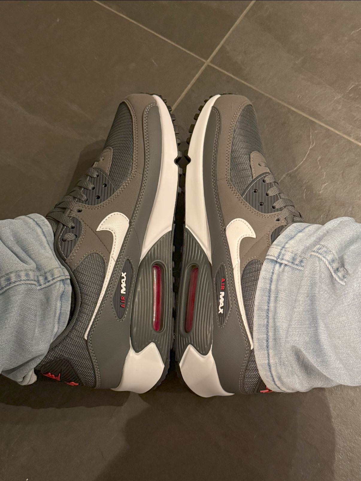 Nike Air Max Dn SE Premium Safari PRODUCT CODE : HM0811-900 USAGE 