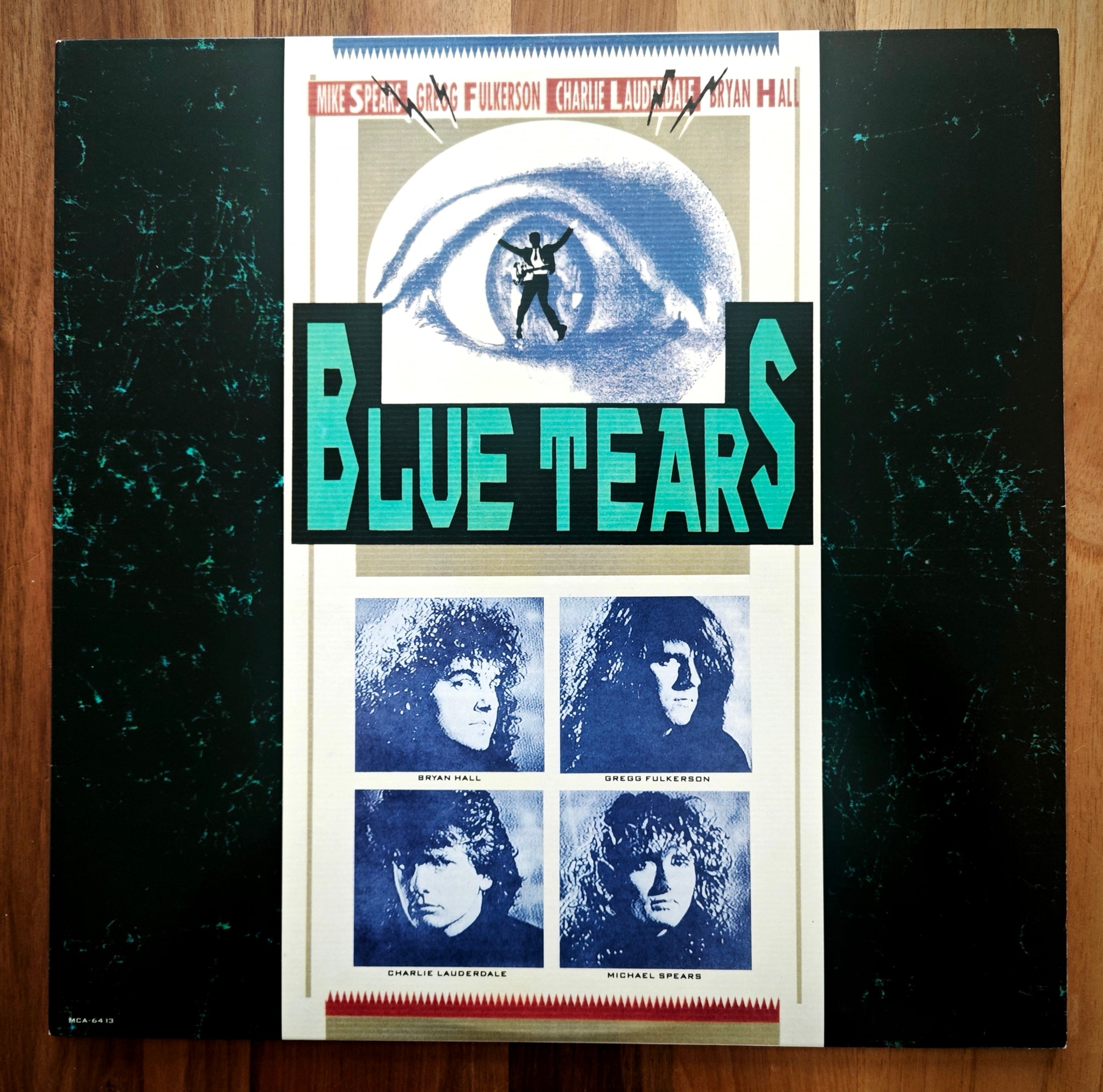 メロハー200枚完売品　　BLUE TEARS /　LIVE IN THE UK BLUE TEARS ANNOUNCE LIVE ALBUM “LIVE IN THE UK” Melodic hard rock