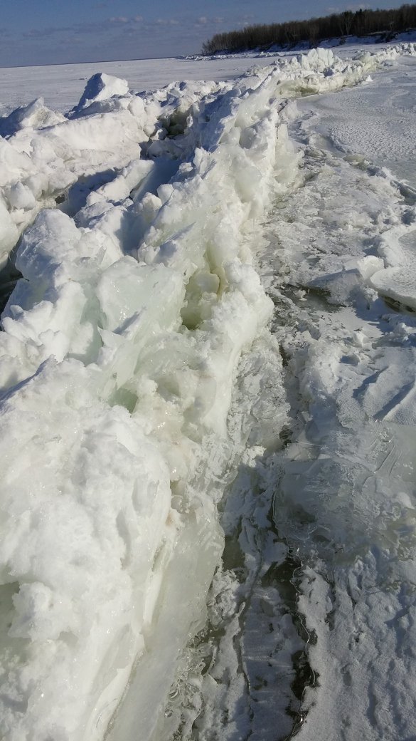 NextGen - Pressure Ridges form as the ice expands and can attain a ...