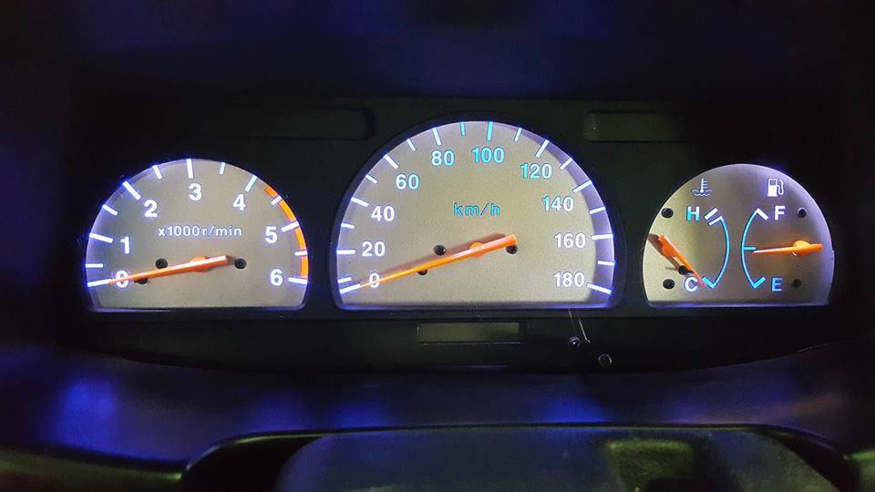 Speedo Hub - Izuzu crosswind sportivo gauge cleaning and change to led ...
