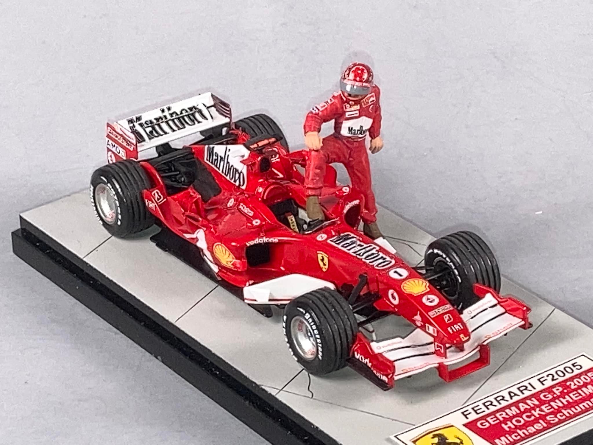 Ps28A◇TAMEO 1/43 タメオ TMK 353 Ferrari フェラーリ F2005 Japanese