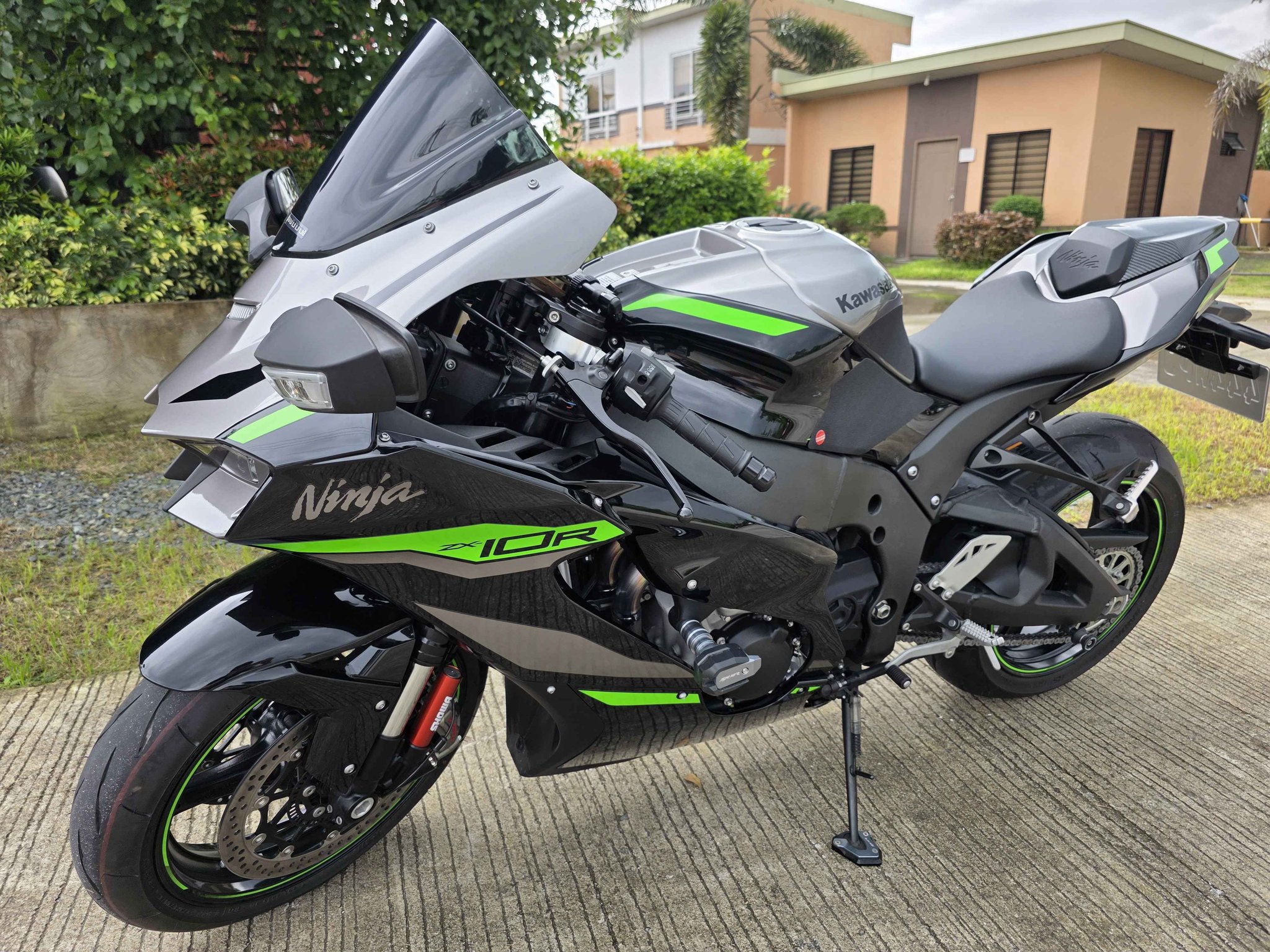 2024 Kawasaki Z1000-R for sale in QC