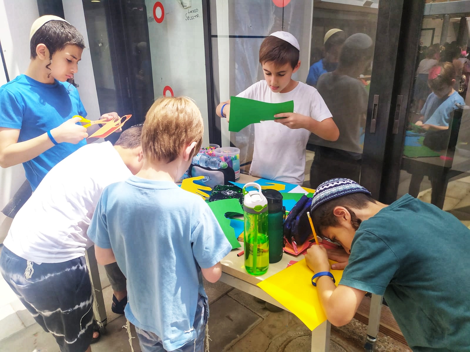 בתי הספר 