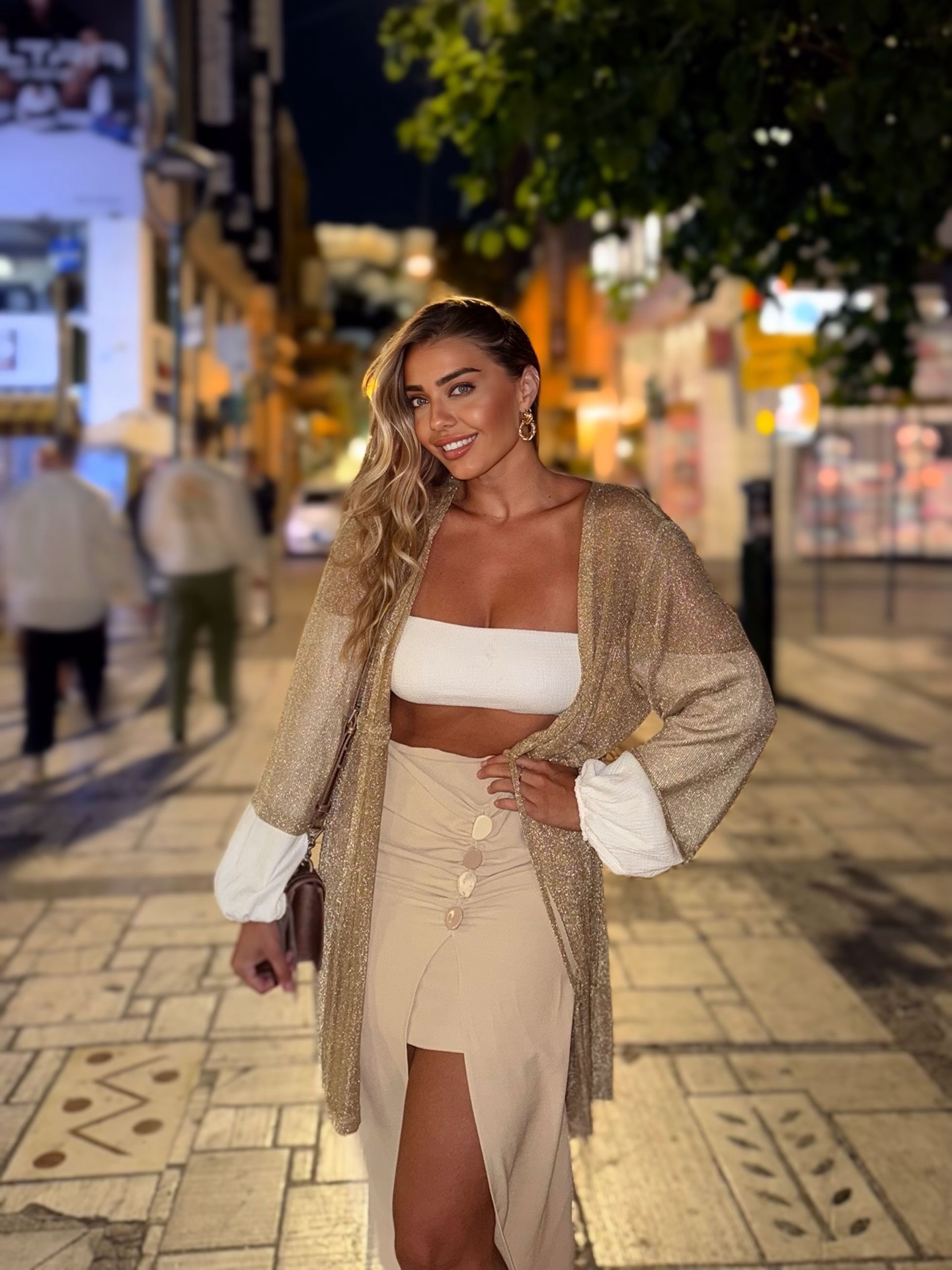 Tara Ristic - Tara Ristic added a new photo — in Athens,...