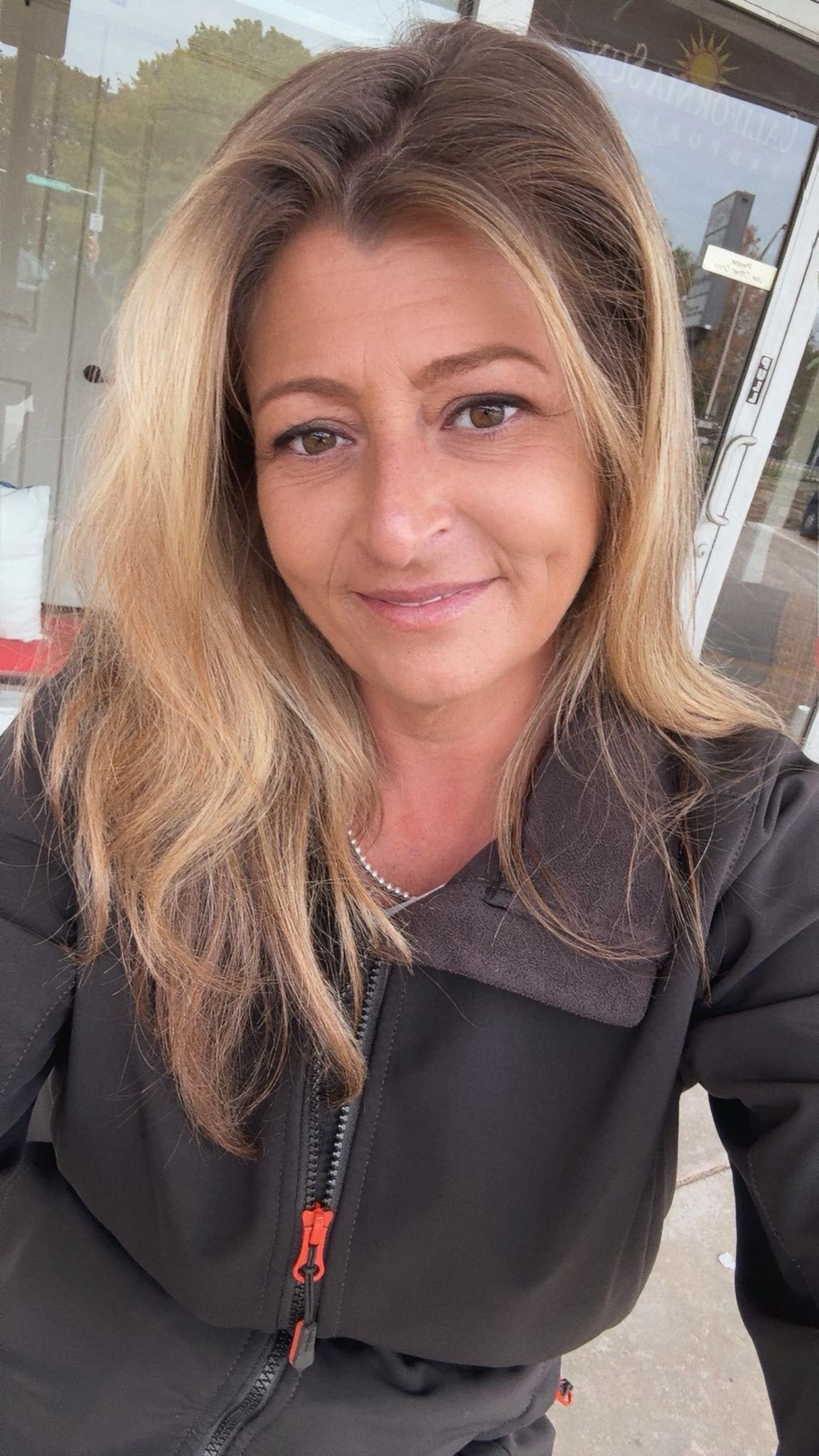FACEBOOK DATING APP | Hi, my name is Jennifer | Facebook