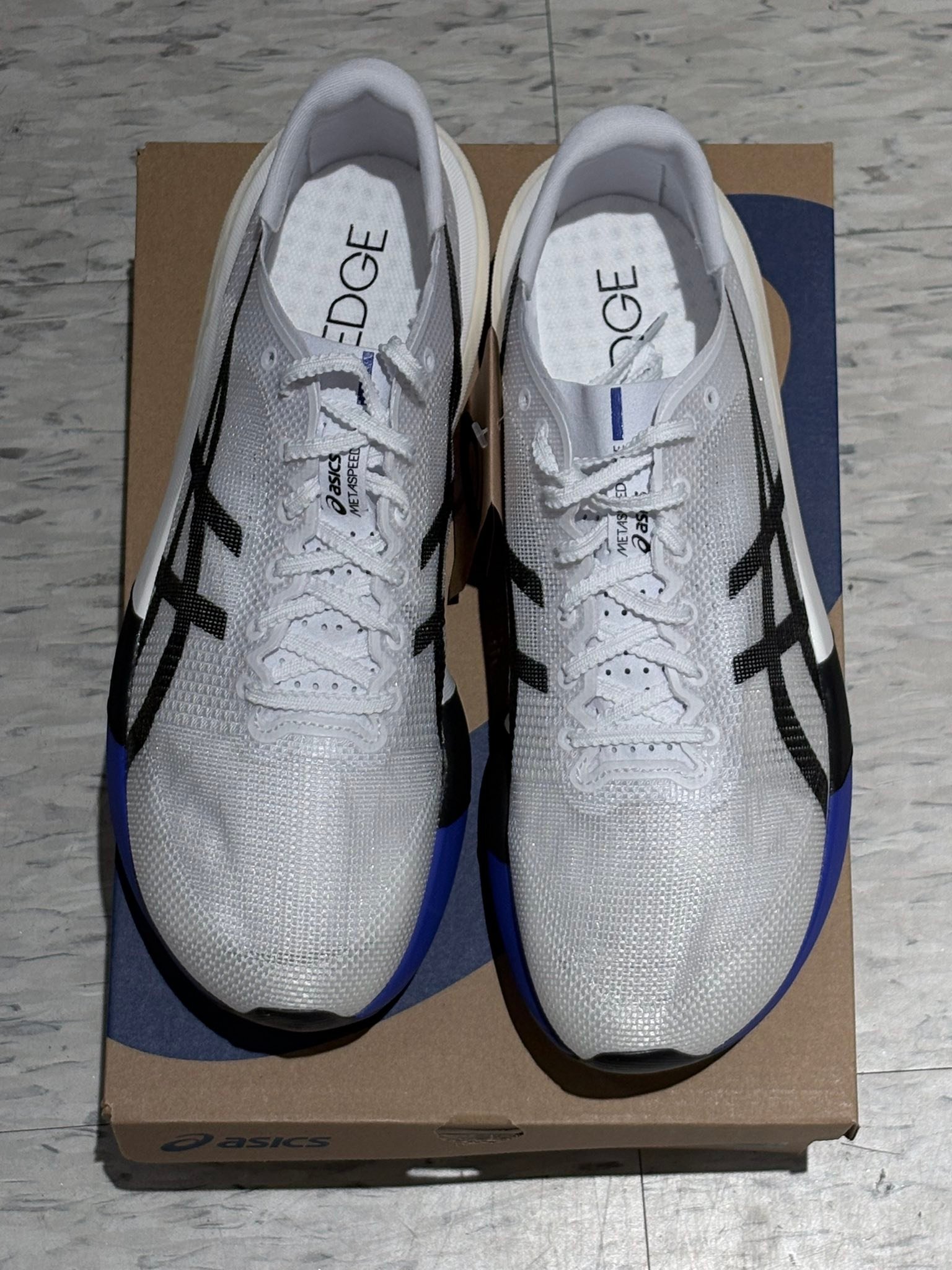 ASICS METASPEED EDGE TOKYO 1013A163-101 【原因】：腳型不合故出售 