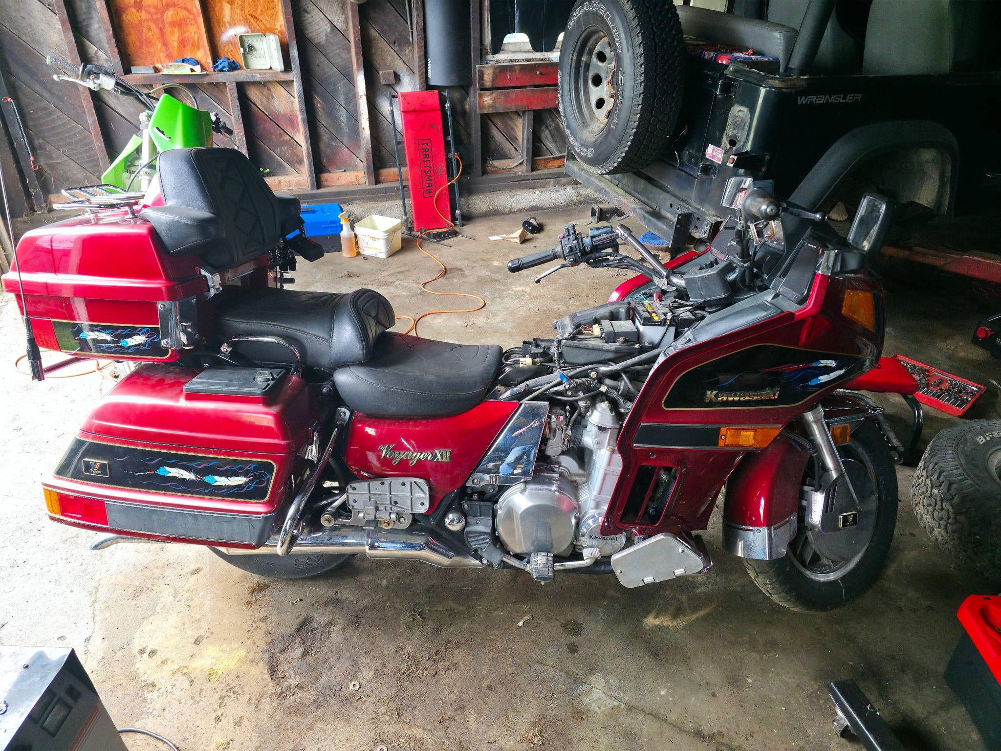 Kawasaki ZG 1200 Voyager won't shift past 2nd gear?